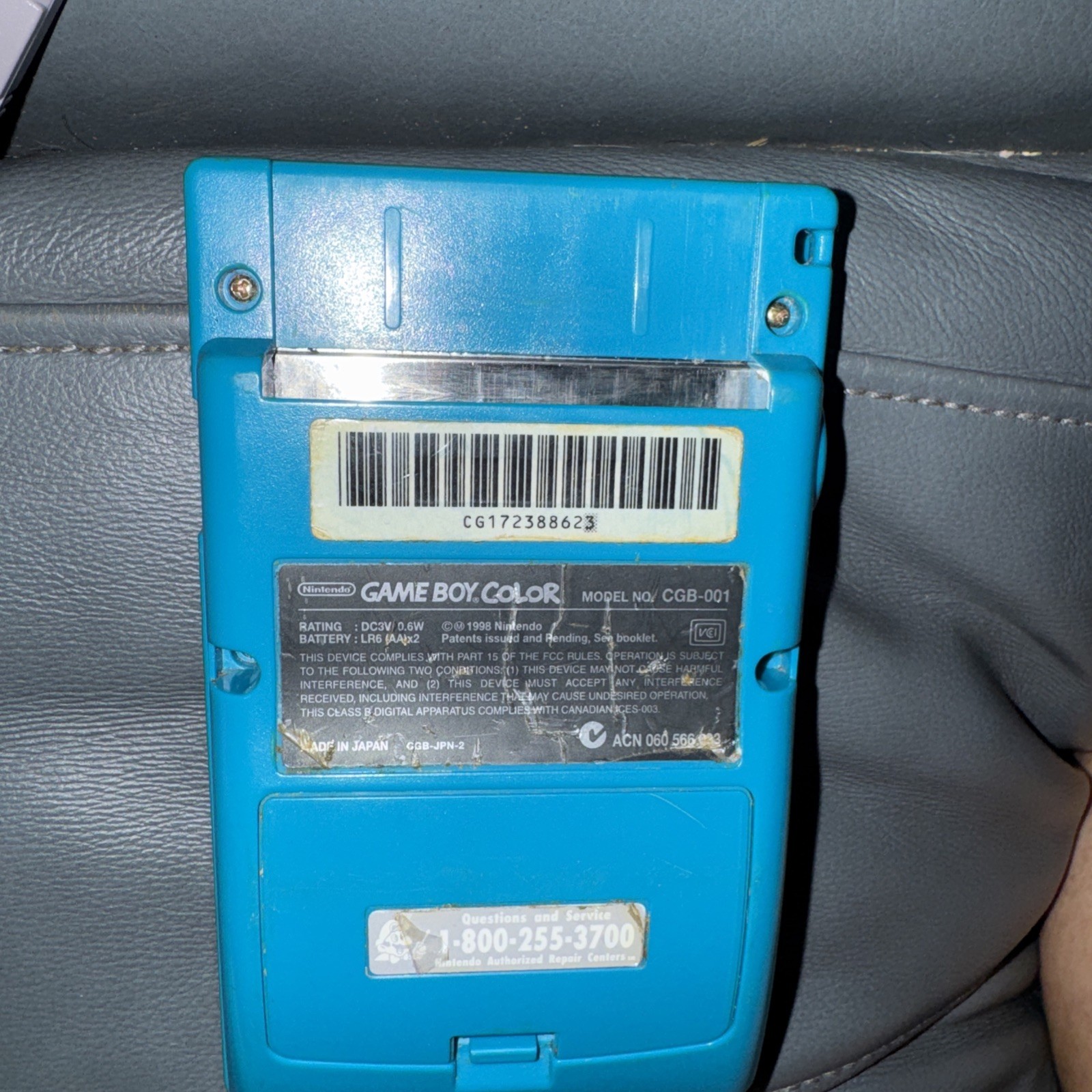 🎨 Teal Game Boy Color