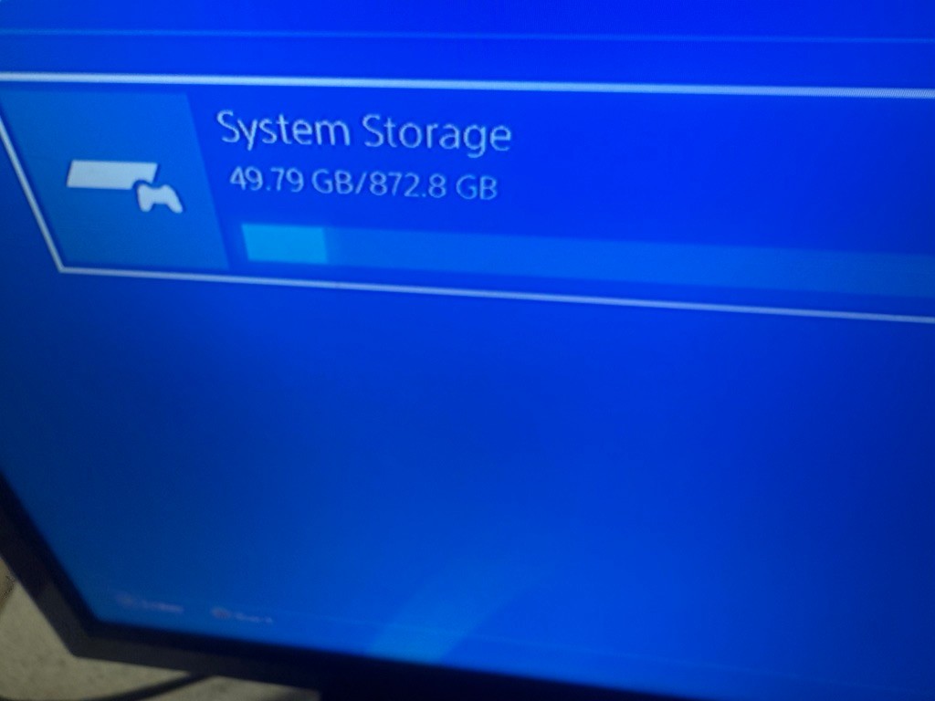 Sony PS4 Slim 1TB Console Bundle (8 Games, 1 Controller) TESTED & WORKS. CLEAN