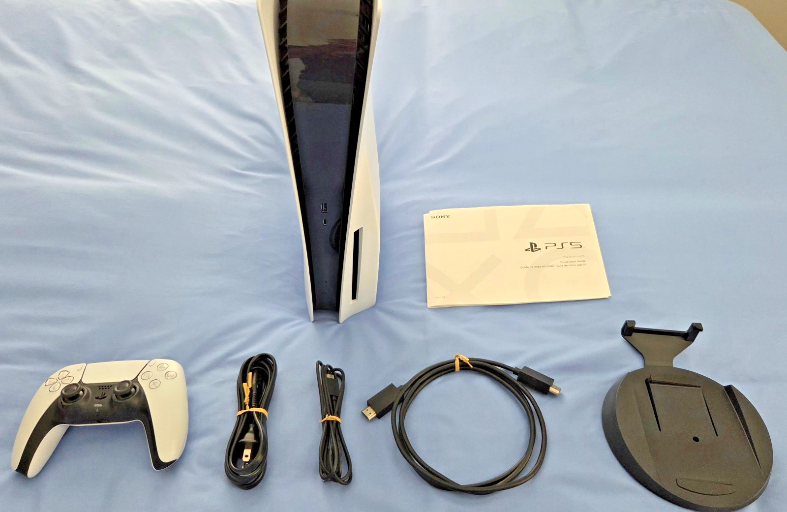 PlayStation 5 Disc Edition w/ PSVR2 Bundle