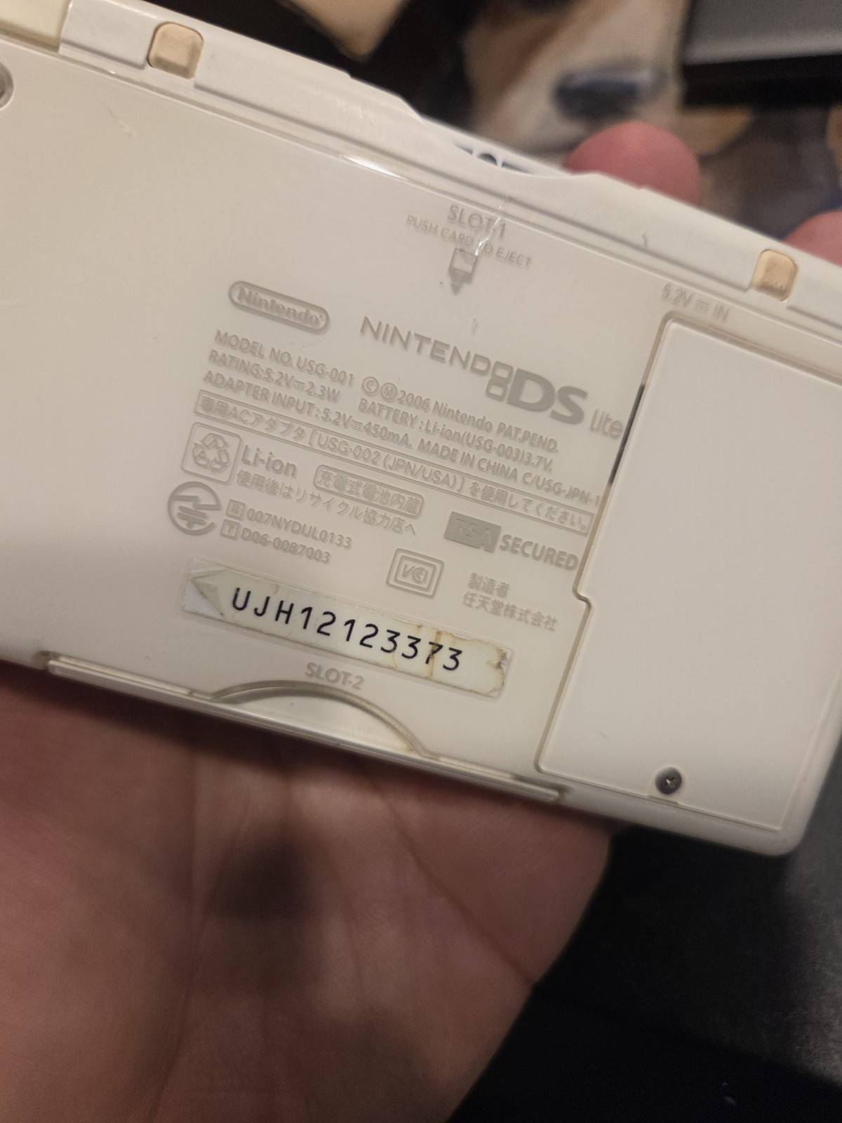 Nintendo DS Lite USG-001 JPN White Handheld Console Stylus & Cable