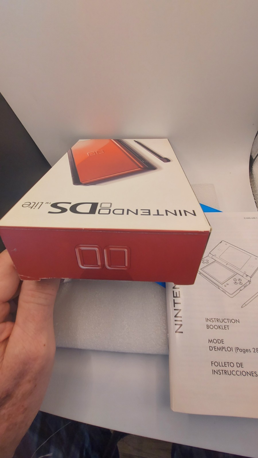 NIB Nintendo DS Lite Crimson Handheld System Console Tested