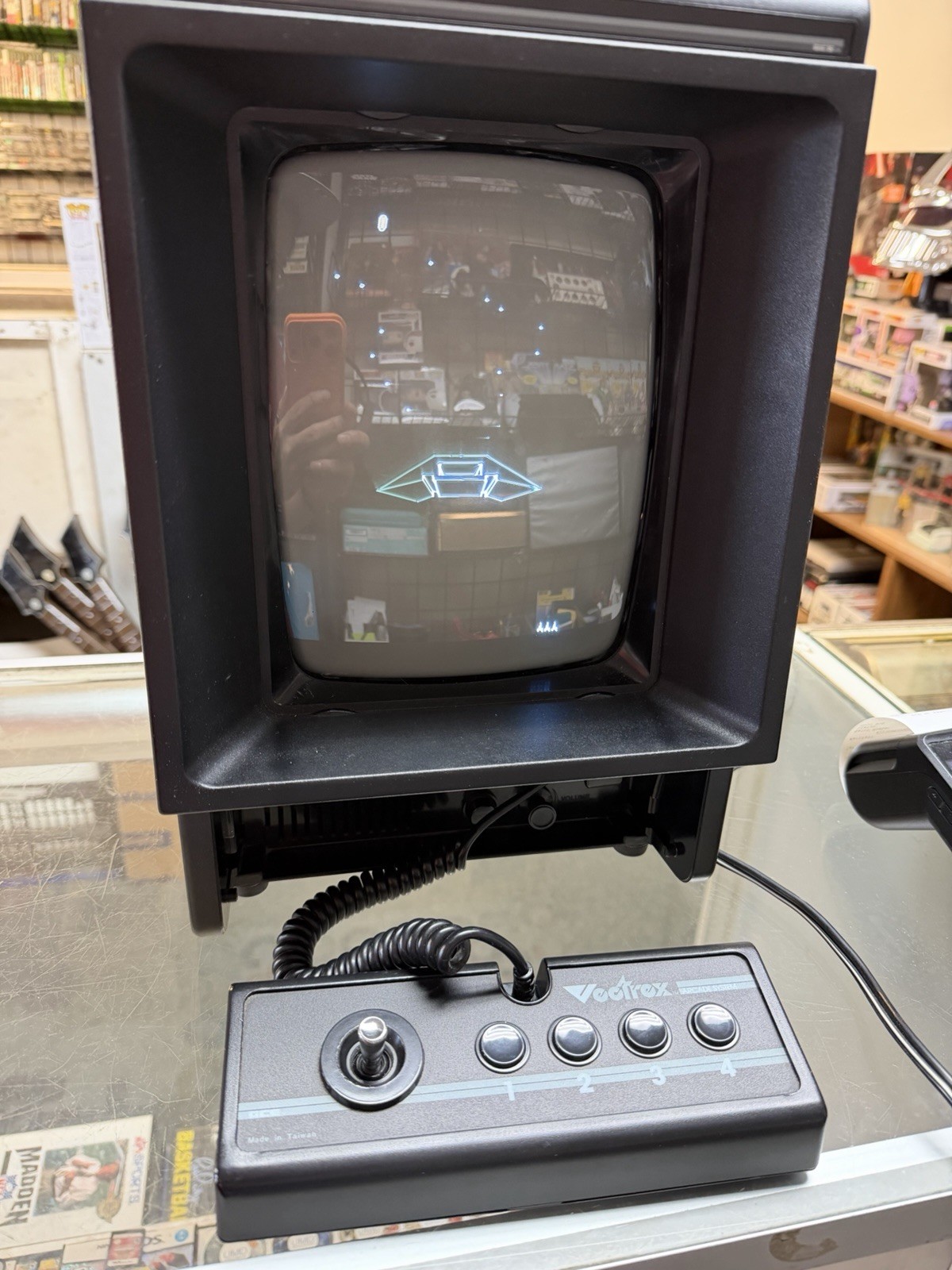 Vectrex Arcade System HP 3000 Console Built-In Monitor & 17 Games Controller Pen