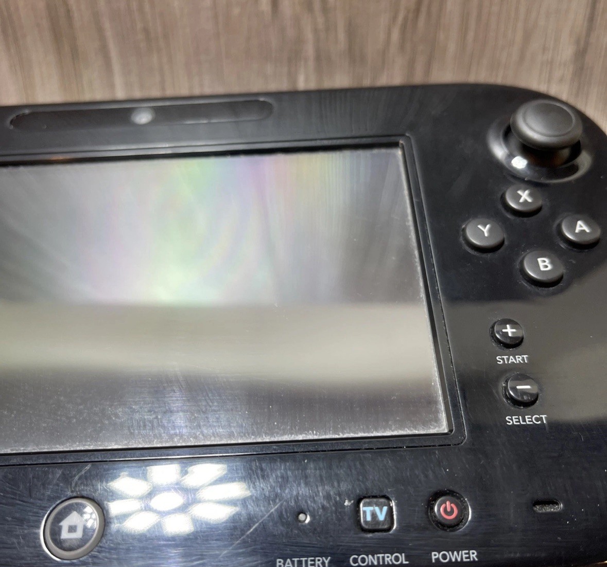 Nintendo WII U 32GB Console WUP-101 (02) With Gamepad