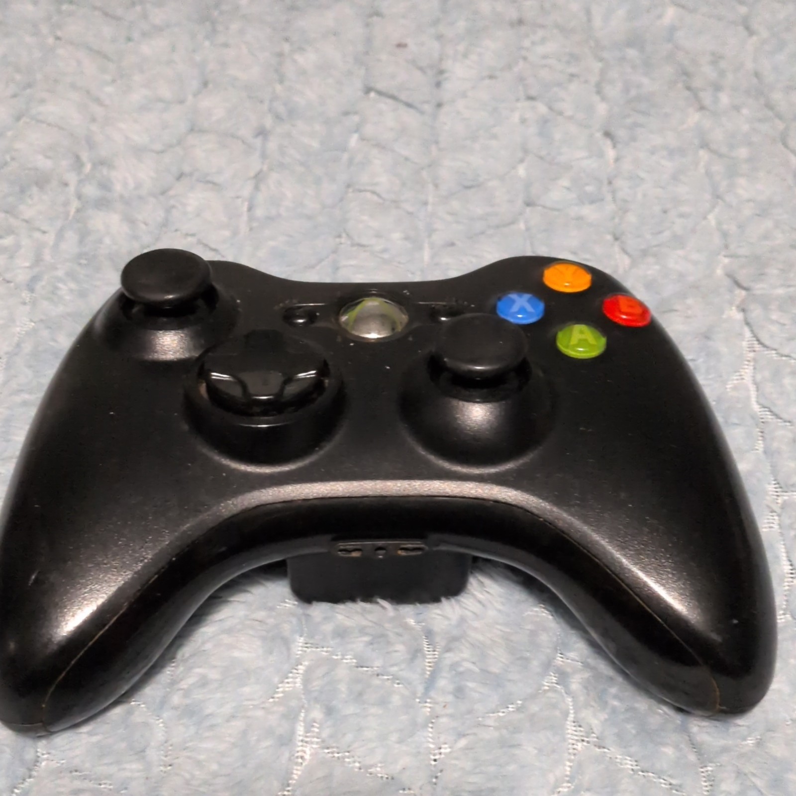 Microsoft Xbox 360 S 250GB Bundle (CiB)
