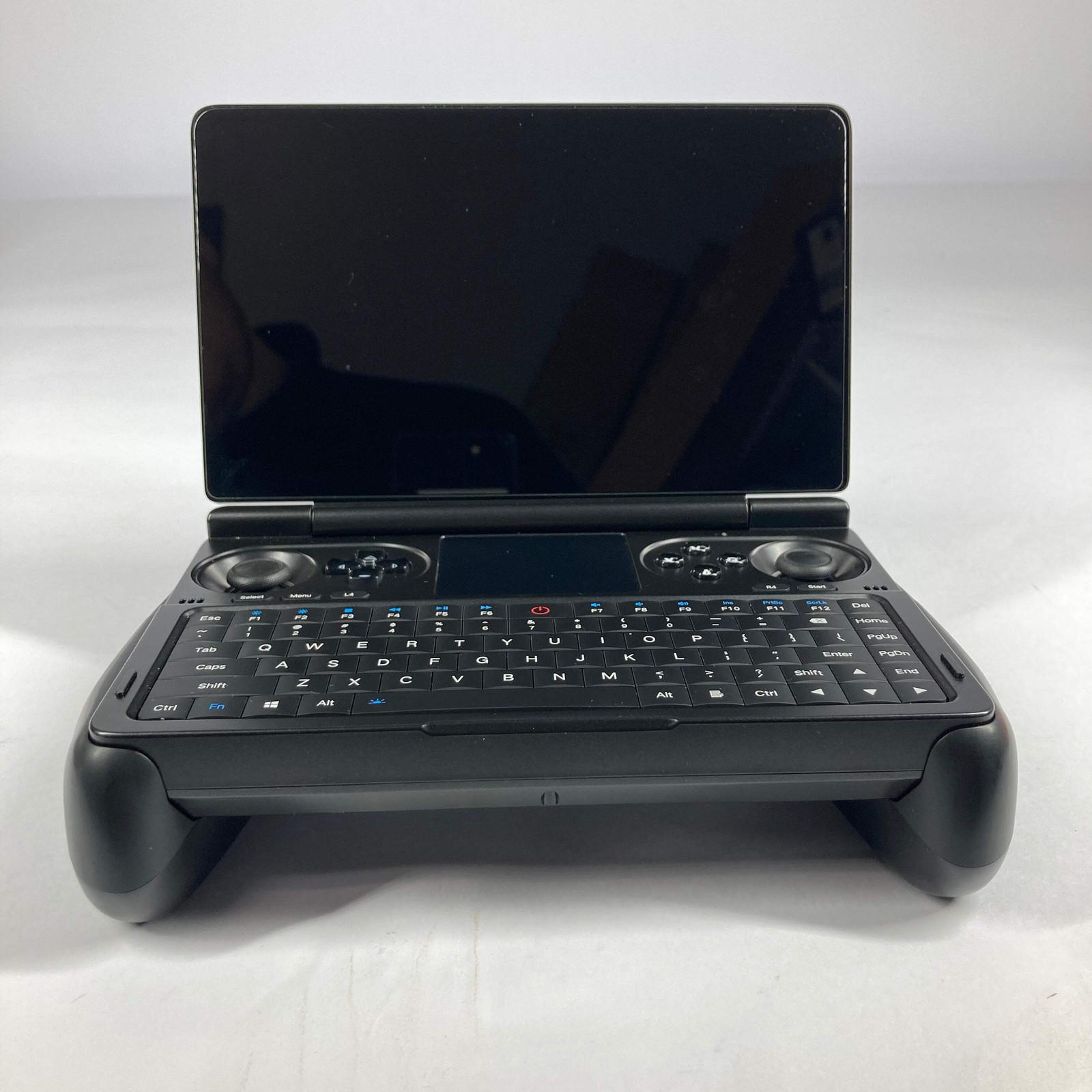 GPD Win Mini (2024) 7″ AMD Ryzen 7 8840U 32GB RAM 2TB Black G1617-01