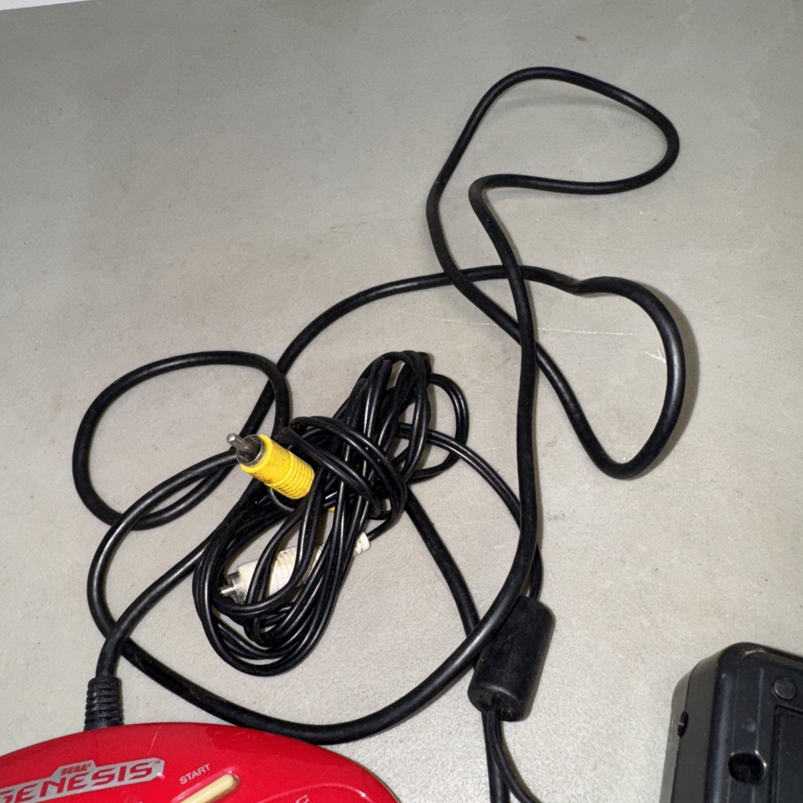Radica Sega Genesis 16-BIT Power Plug & Play 6-in-1 Game System Red 2004