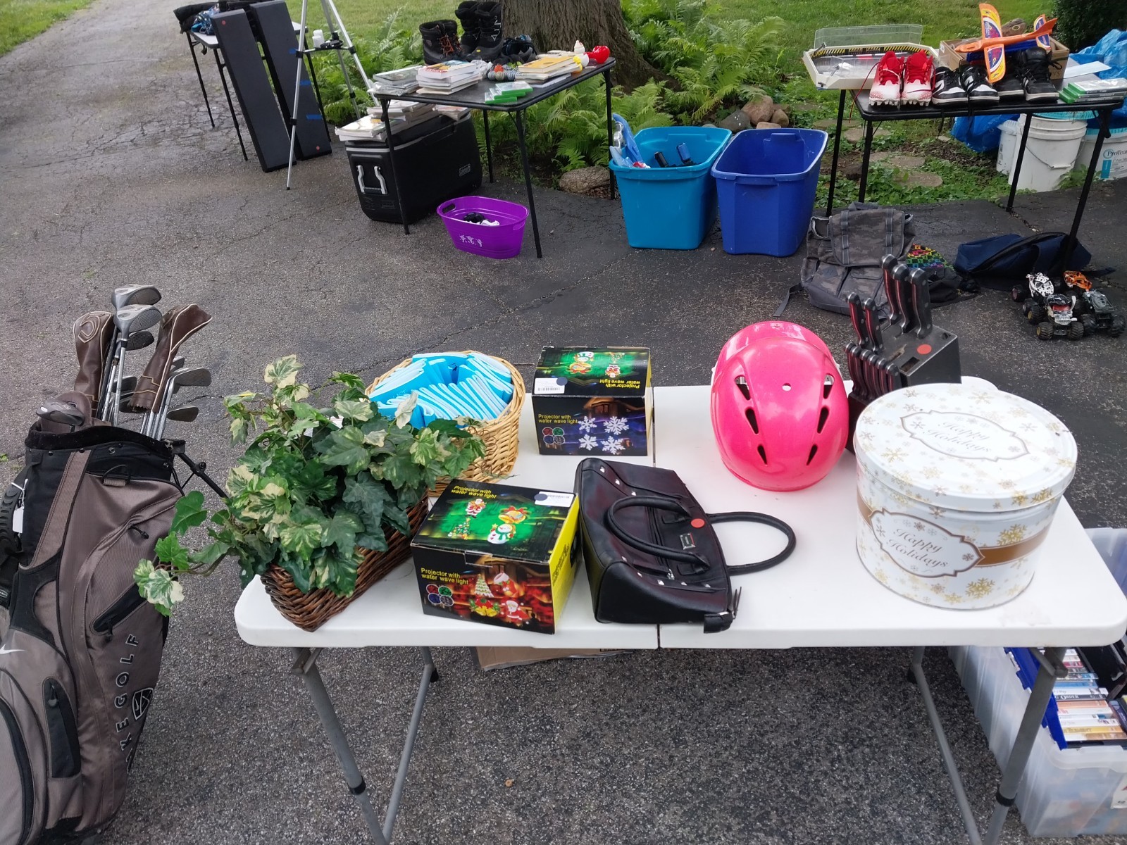 yard sale 8901 black hawk ln indana u.s.a