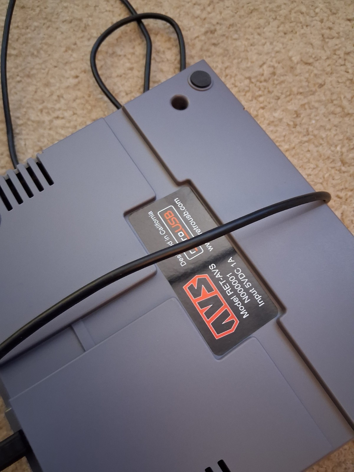 Nintendo NES RetroUSB AVS
