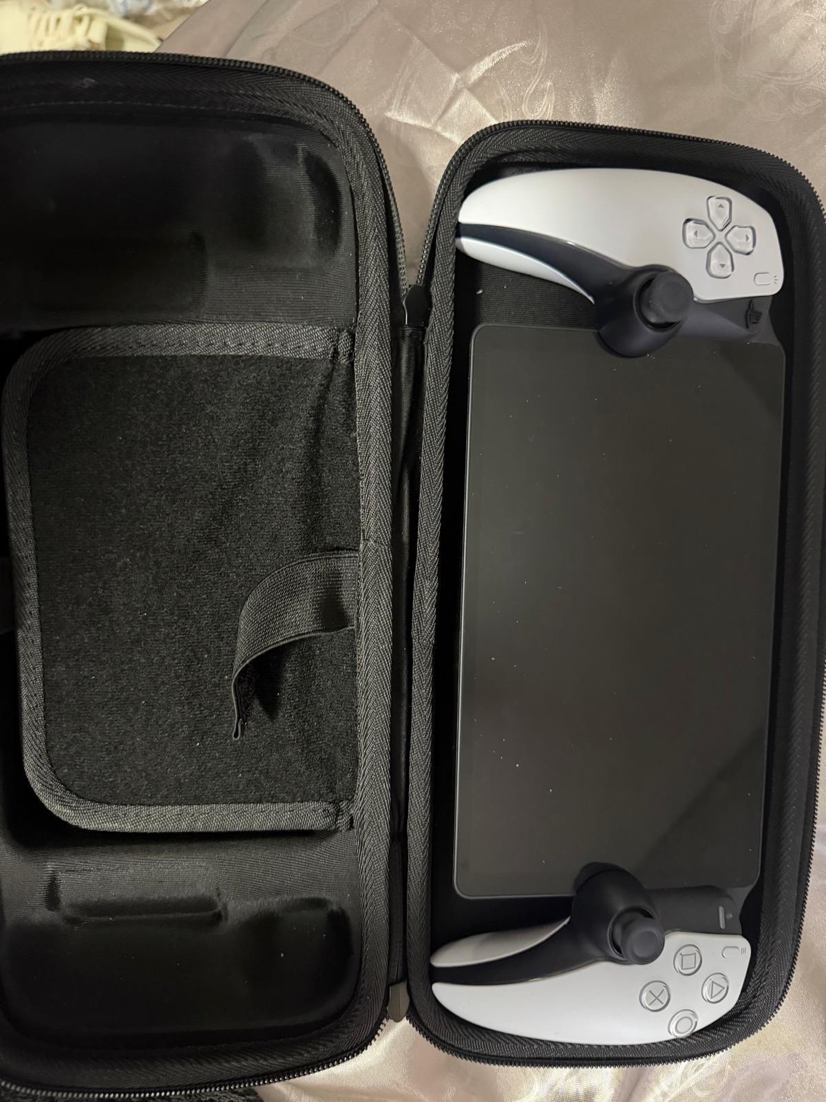 Sony PlayStation Portal Handheld System White Black Ergonomic w/ Carrying Case