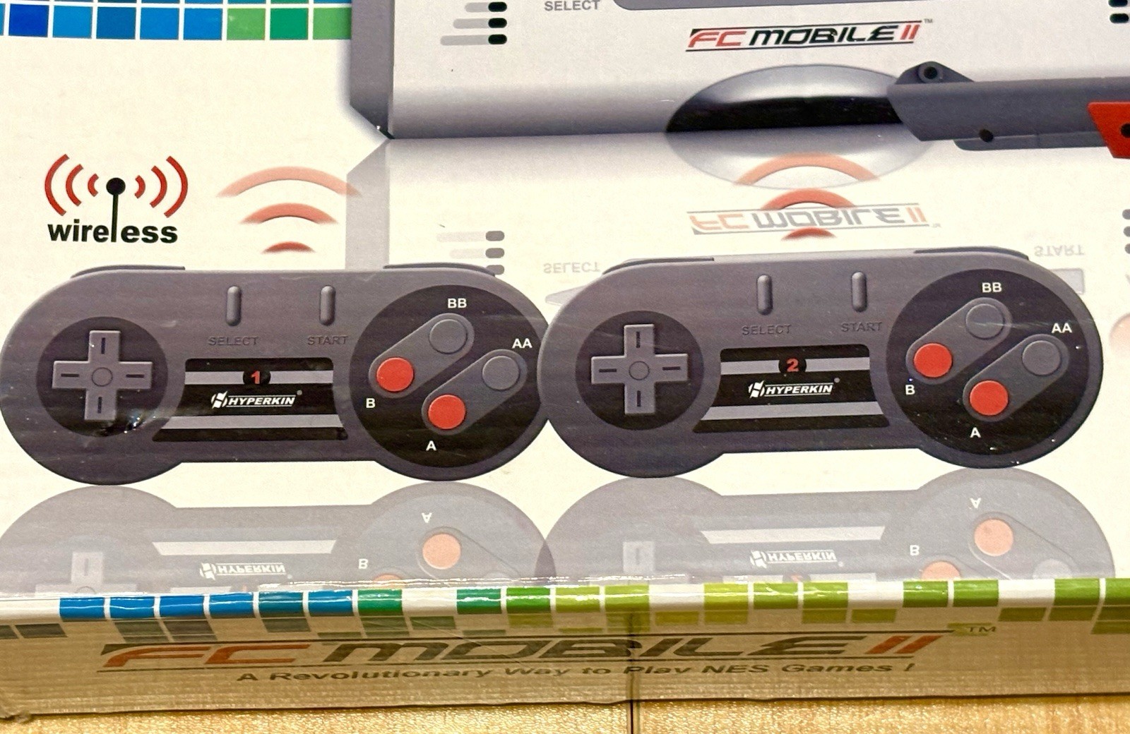 Hyperkin FC Mobile II Handheld NES Wireless Controller ONLY – NM Open Box