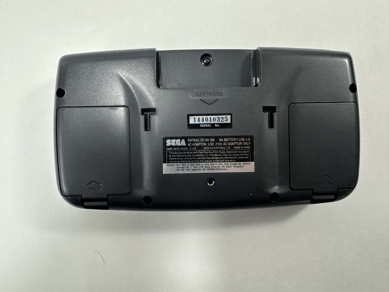 Sega Game Gear – Portable Video Game System, Tested & Working with 10 games