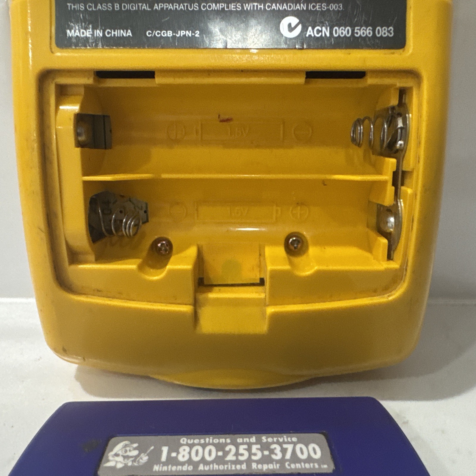 Nintendo Game Boy Color Console CGB-001 Dandelion Yellow Tested Works 1998 Read