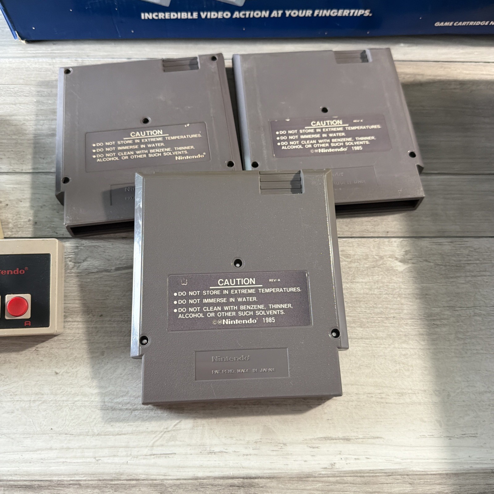 Nintendo NES Control Deck Mario Trilogy 1 2 3 Bundle In Original Box 2 Controls