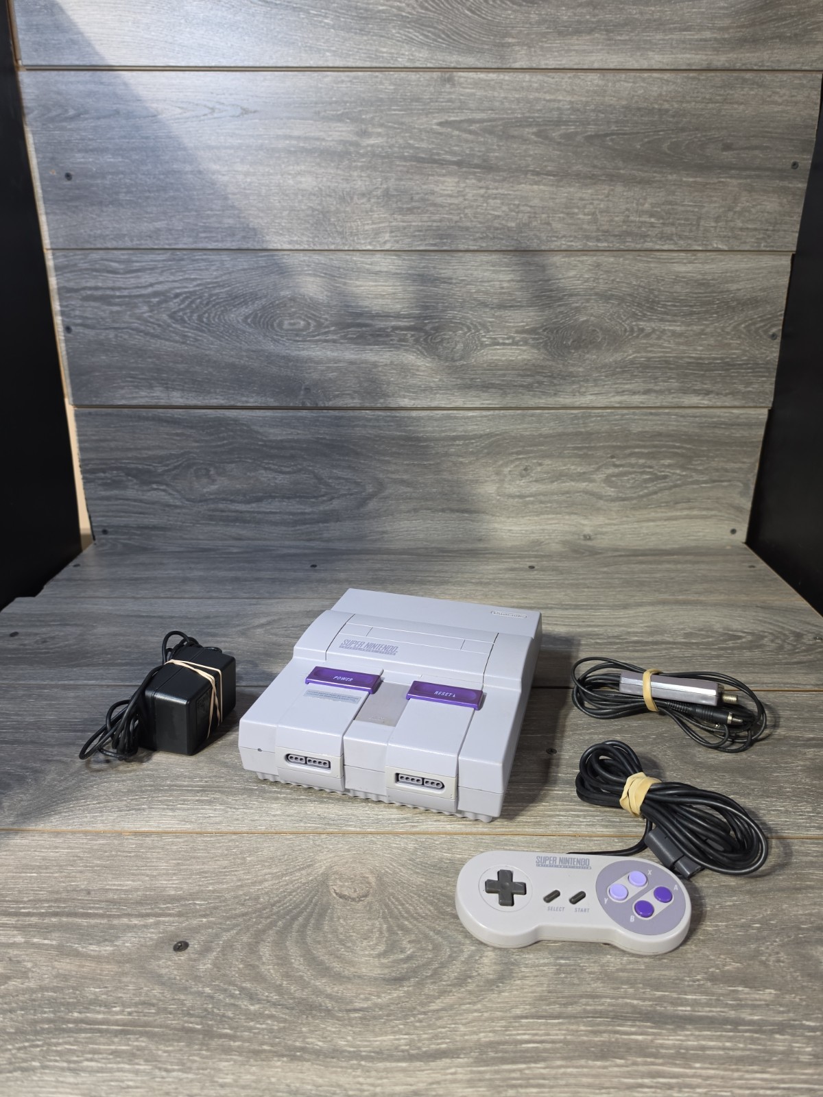 Super Nintendo Entertainment System Orig SNES Console SNS-001 W Control & Cords