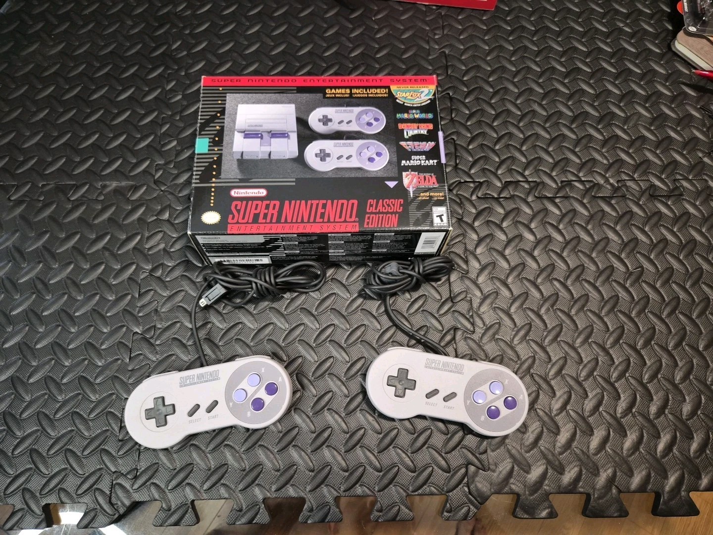 Nintendo Super NES Classic Edition Video Game Console Complete with Box
