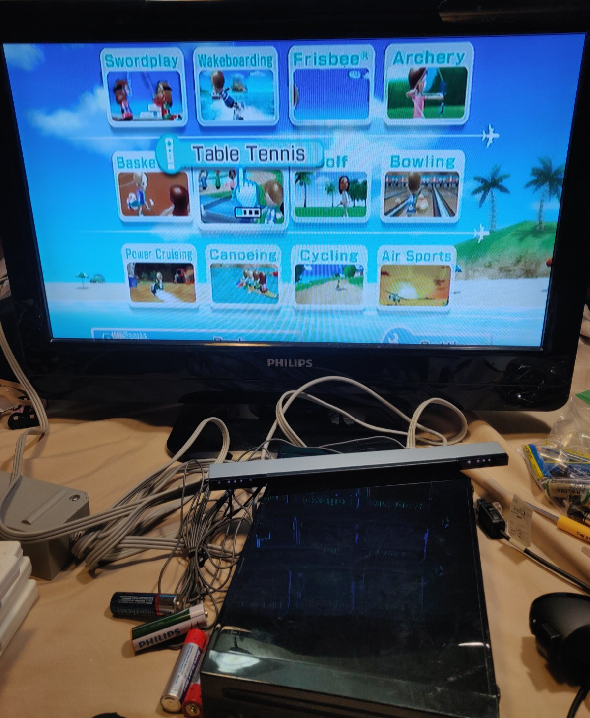 BLACK Nintendo Wii Video Game System Bundle- Console, Remote, Games, Accessories