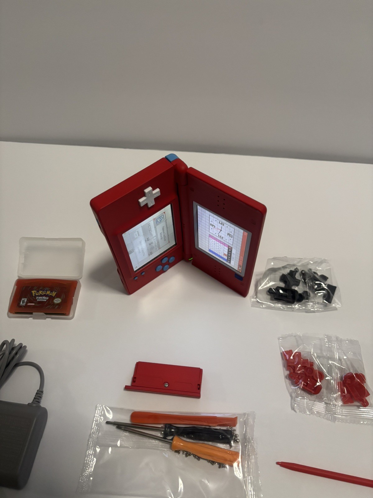 Nintendo DS Lite Pokedex With Charger and Pokemon firered