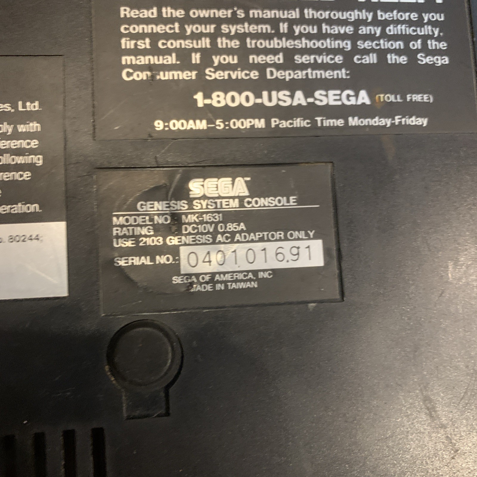 SEGA Genesis Console MK-1631 ONLY – FOR PARTS or REPAIR No Accessories