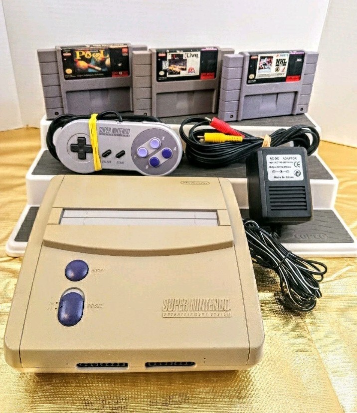 Super Nintendo Console SNES Controller & Game Bundle