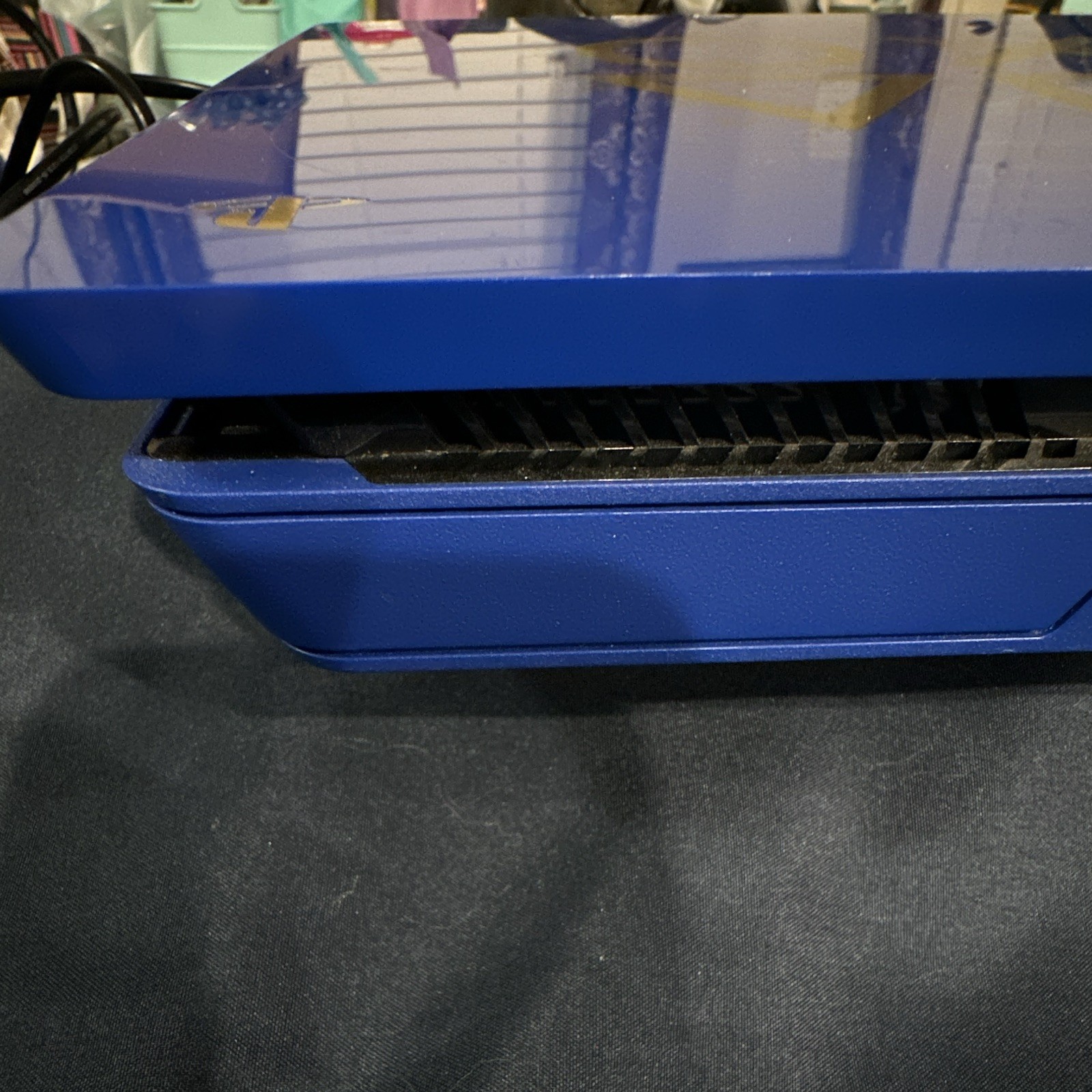 Sony PlayStation 4 days of Play Limited Edition Slim Blue.