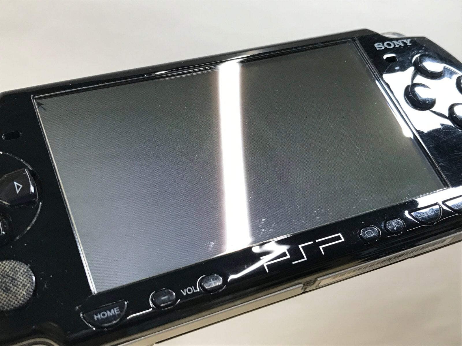PSP-2000 PIANO BLACK Console Japan – With Defects GE1623