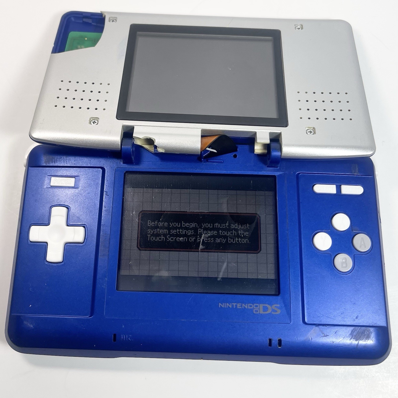 Nintendo DS Original DS Broken FOR PARTS OR REPAIR AS-IS