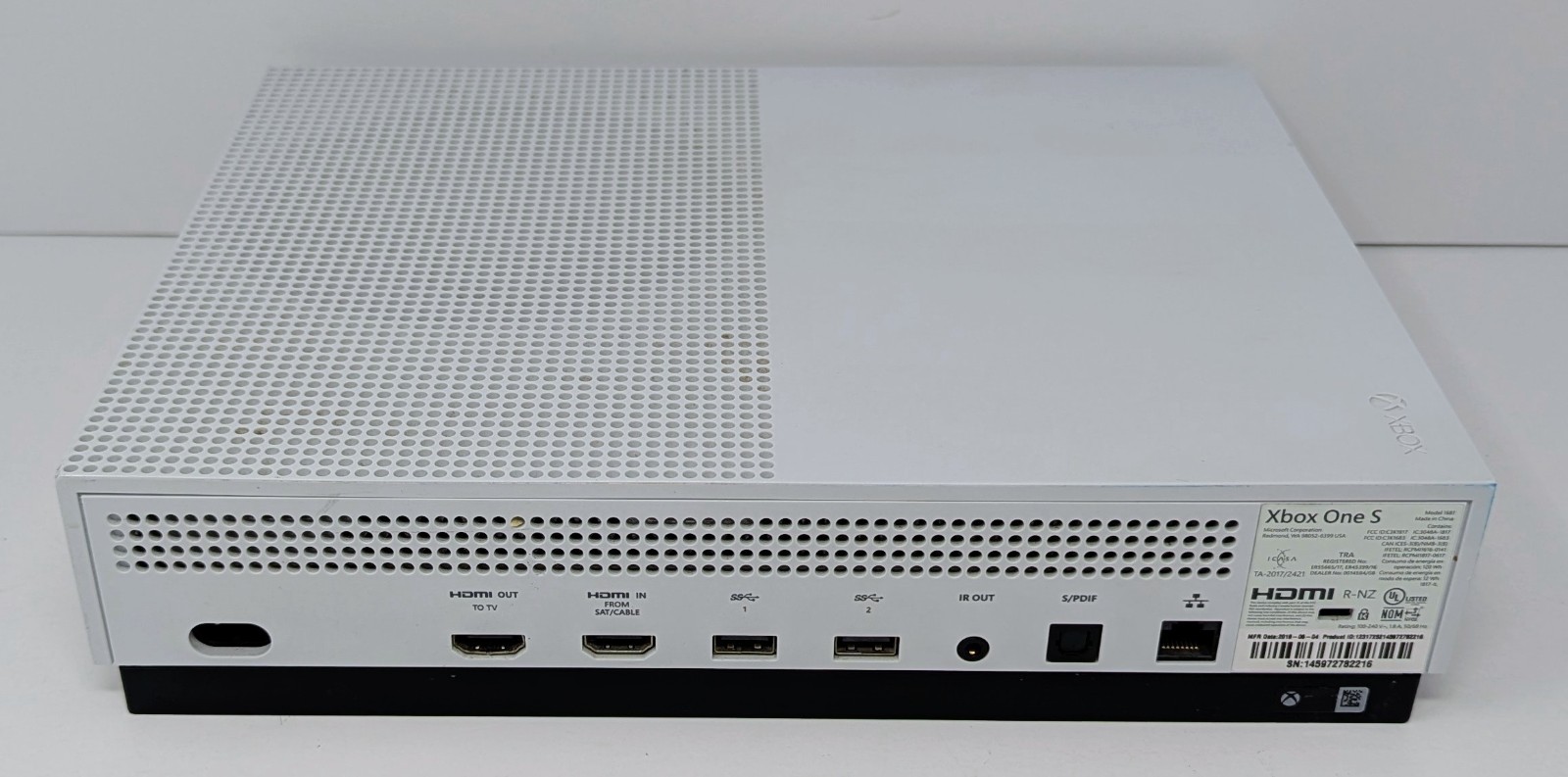 Microsoft Xbox One S 1 TB White Console Bundle w/ Cars 3 Driven To Win – Tested!