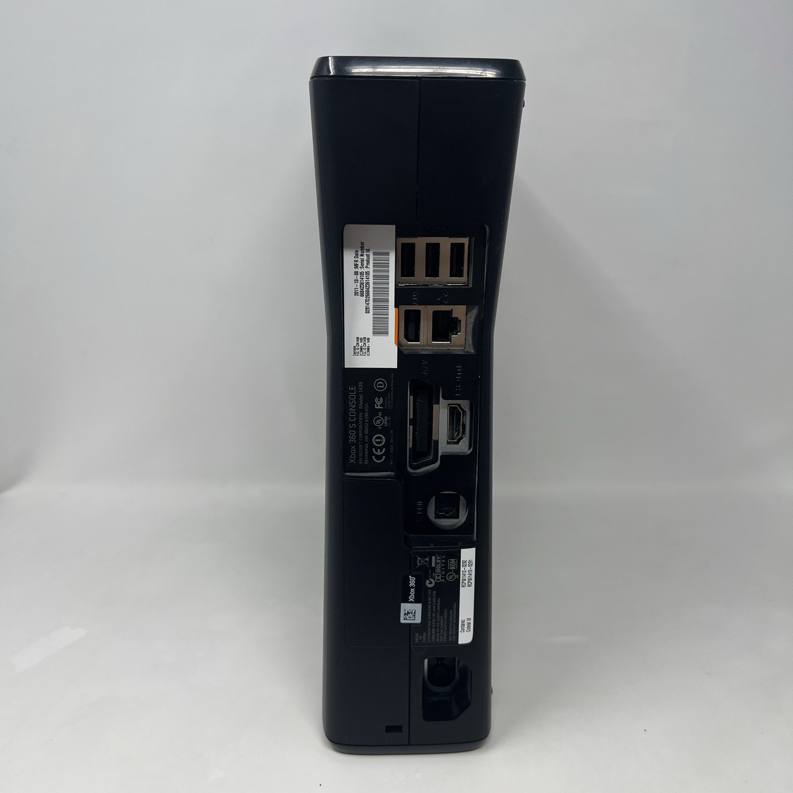 Microsoft Xbox 360 S 4GB Console Black With Call Of Duty Games Controller Cords