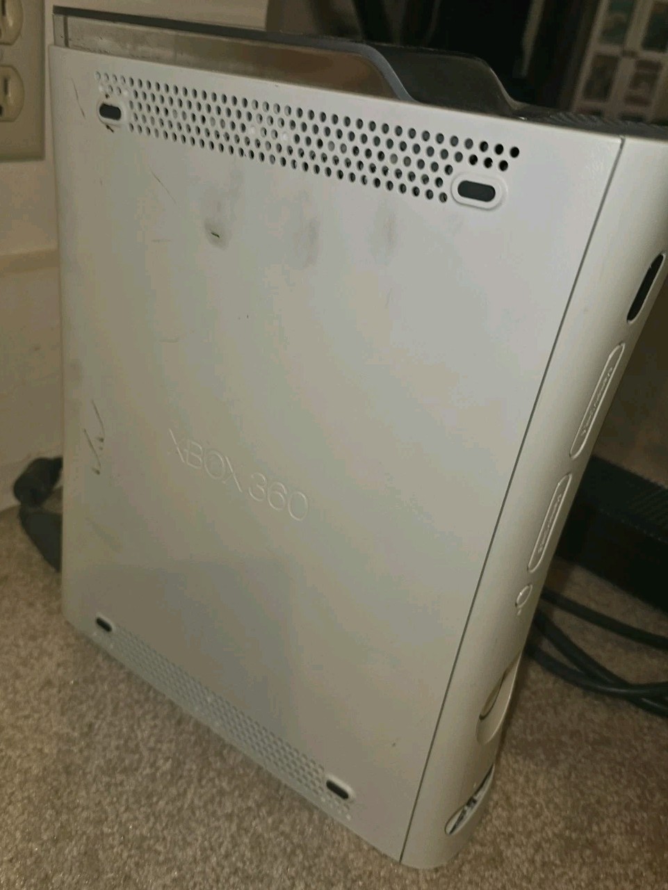 Microsoft Xbox 360 White Console With 8 Games Tested Works