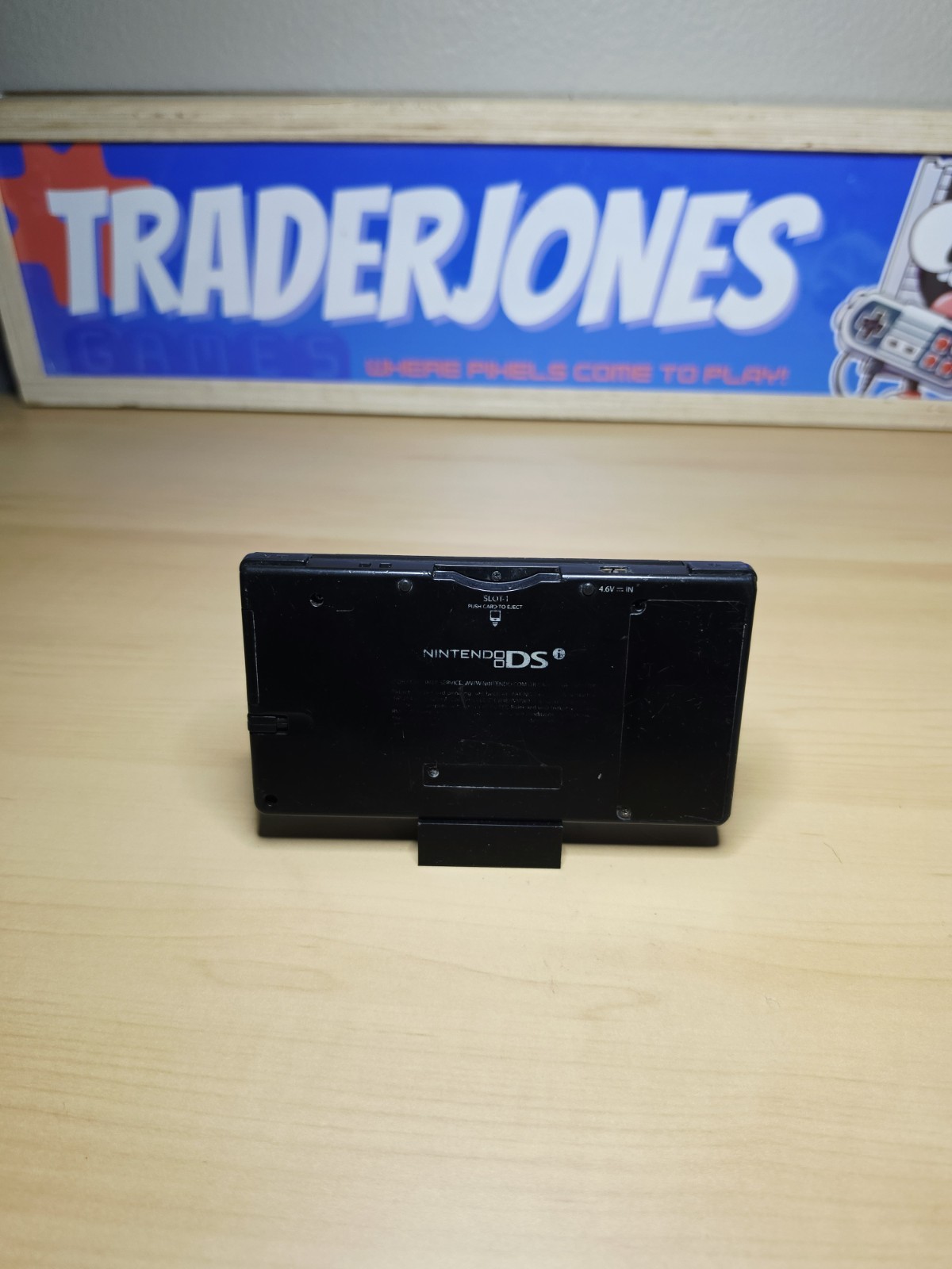Nintendo DSi Handheld Game Console Matte Black W Stylus And Charger Tested