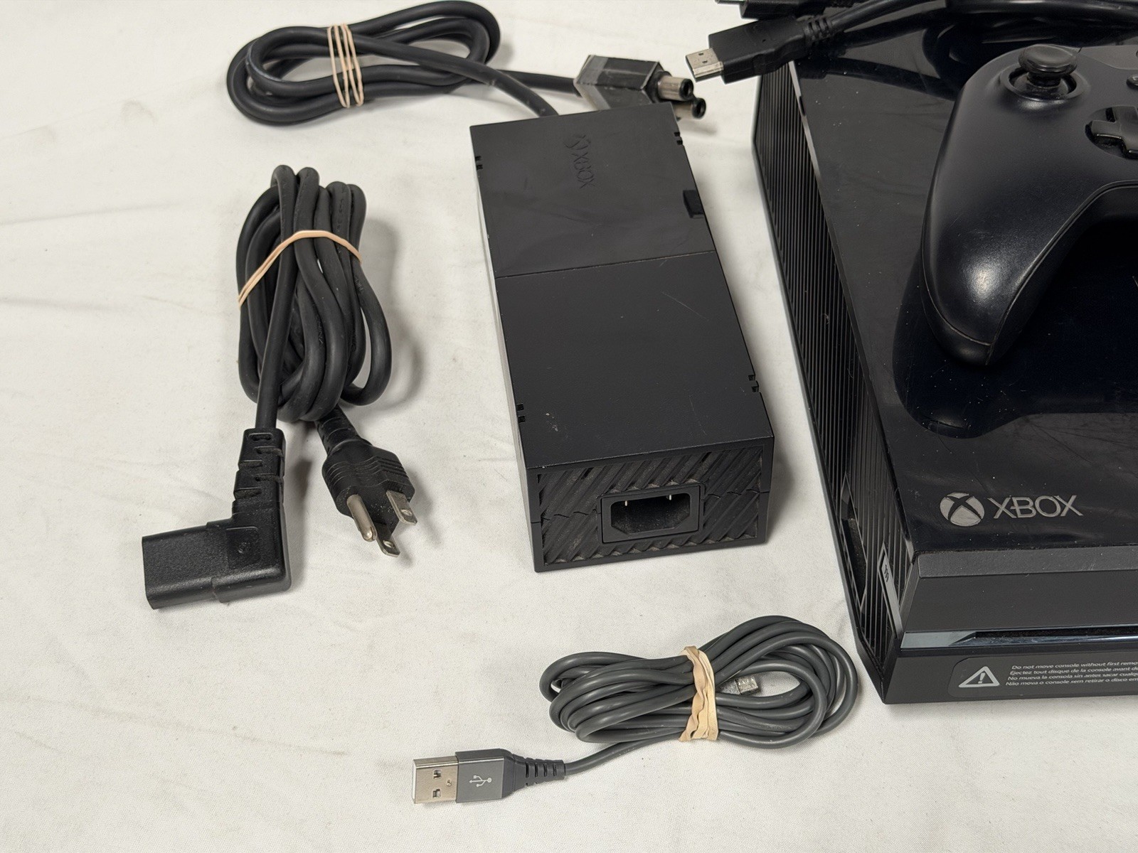 Microsoft Xbox One w/ Controller 500GB Black Console (Model 1540) Tested