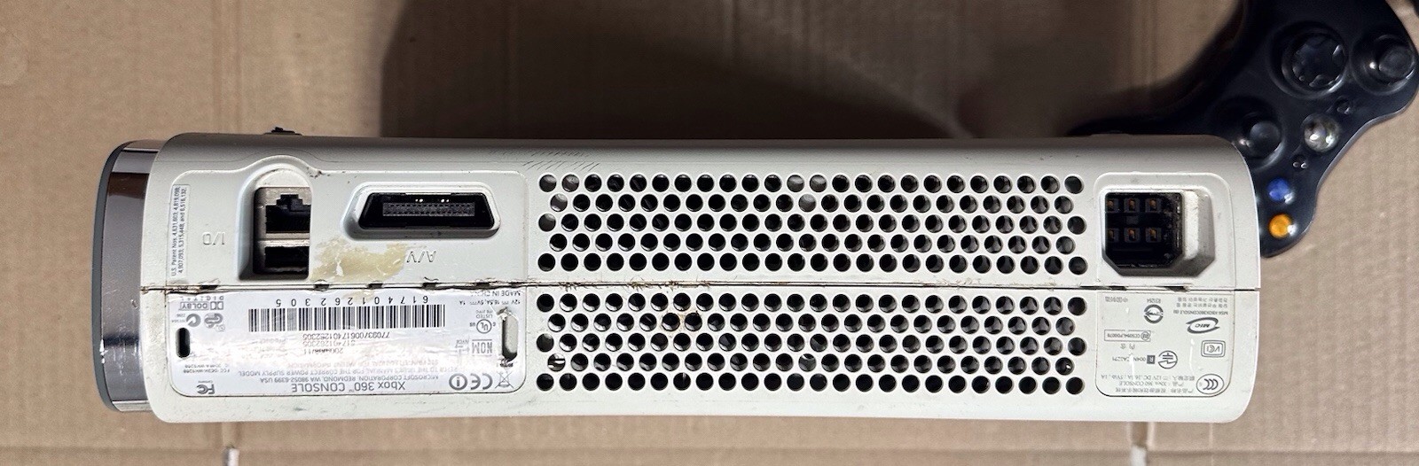 Microsoft Xbox 360 Console – Matte White