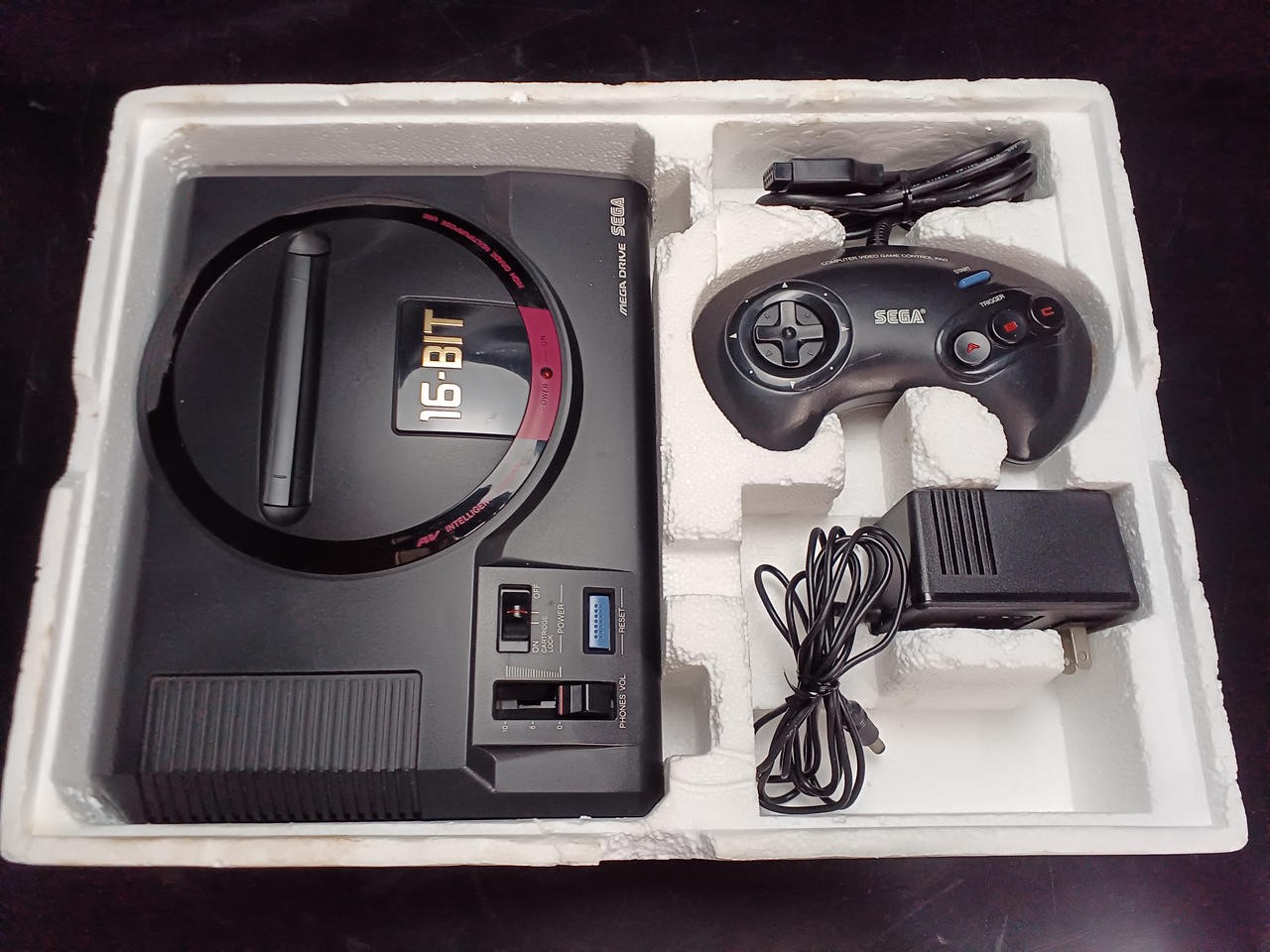 Mega Drive Model HAA 2510 SEGA
