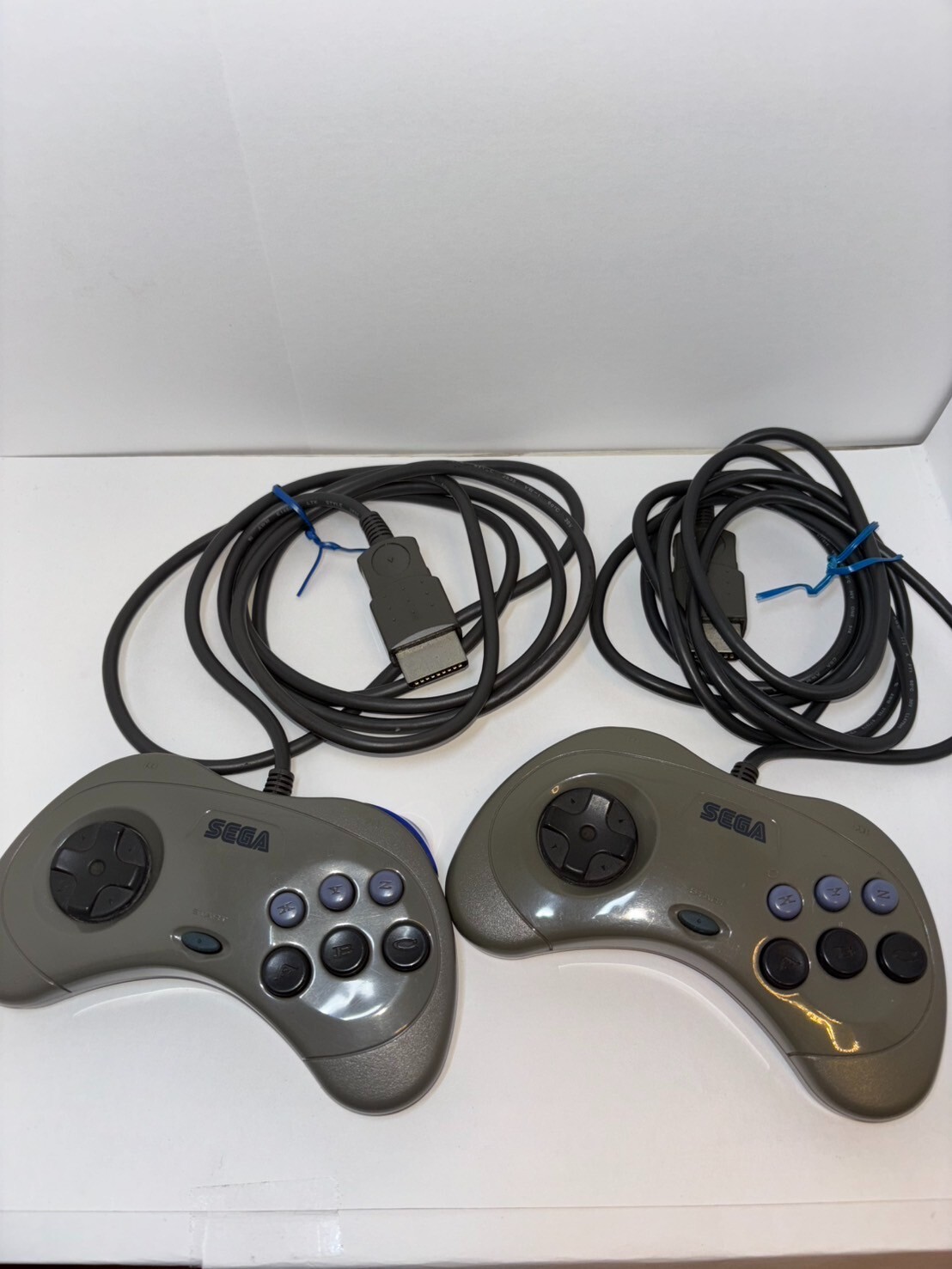 Sega Saturn Console Gray HST-0004 with 2 controllers Japanese Version tested