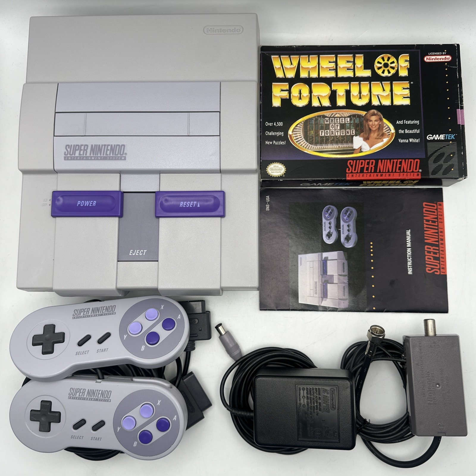 Super Nintendo SNES Console SNS-001 + Manual OEM Cables 2 Controllers & Game