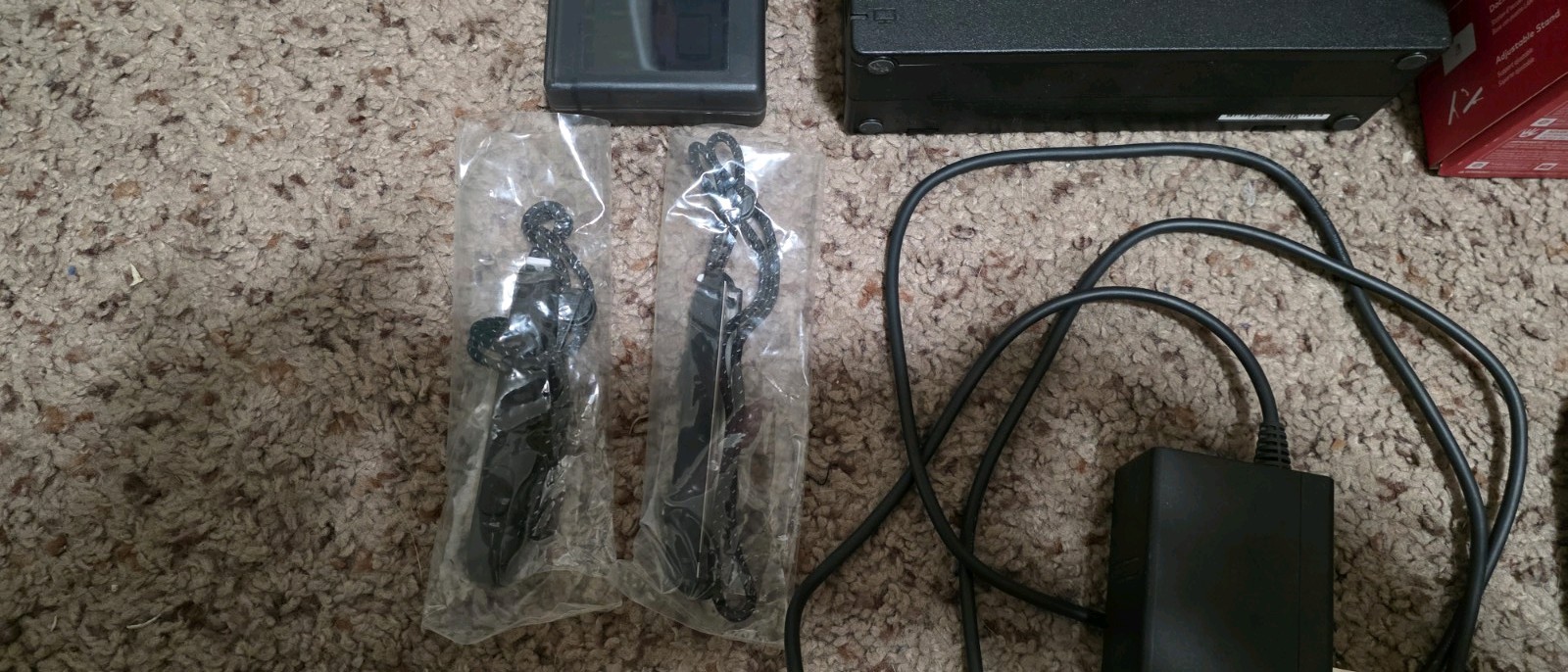 Switch OLED Mario Kart With Two 128 Gig And 32 Gig Micro SD. Case And Box