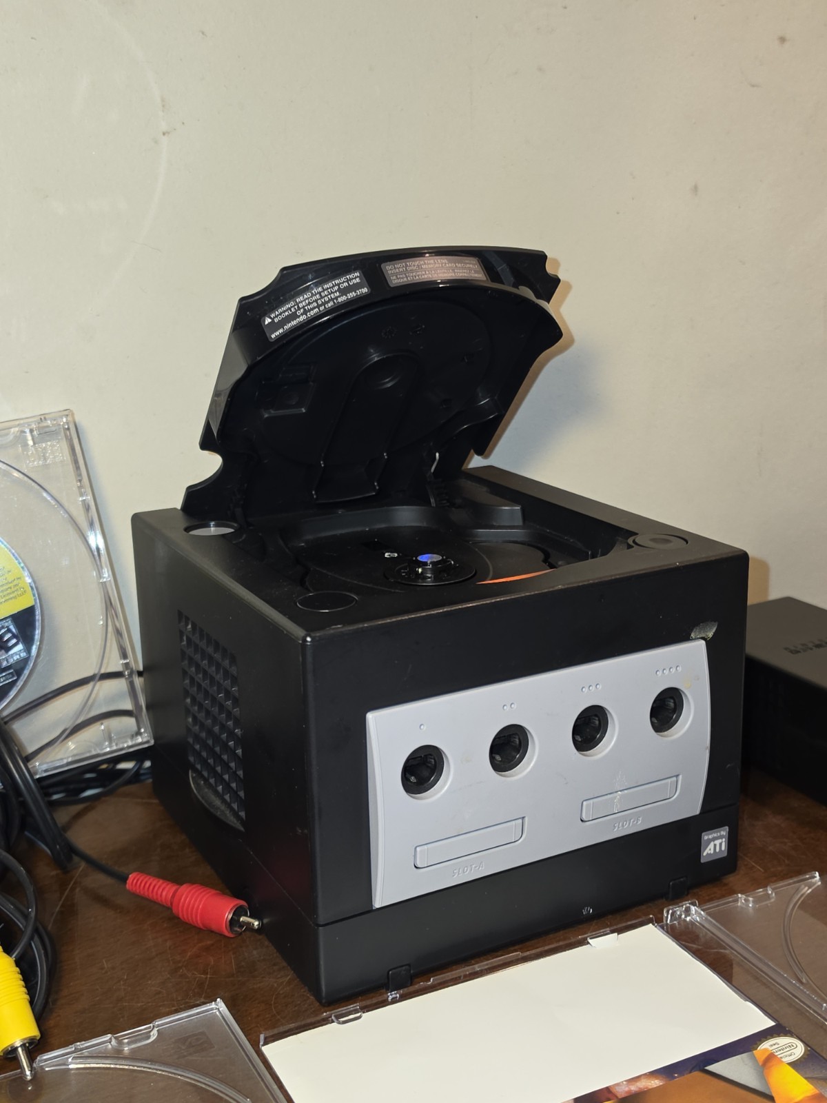 NINTENDO GAMECUBE DOL-001 USA BLACK SYSTEM CORDS CONTROLLER & 6 GAMES TESTED!