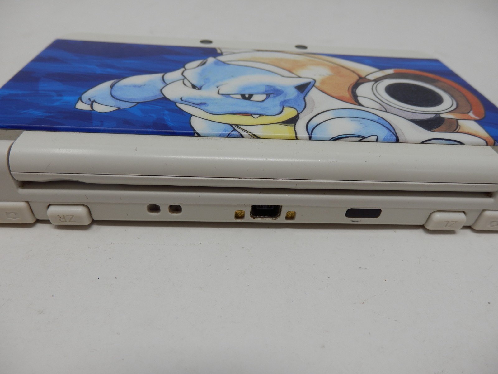 NEW Nintendo 3DS Pokemon Blastoise Plates With Stylus & Charger Works KTR-001