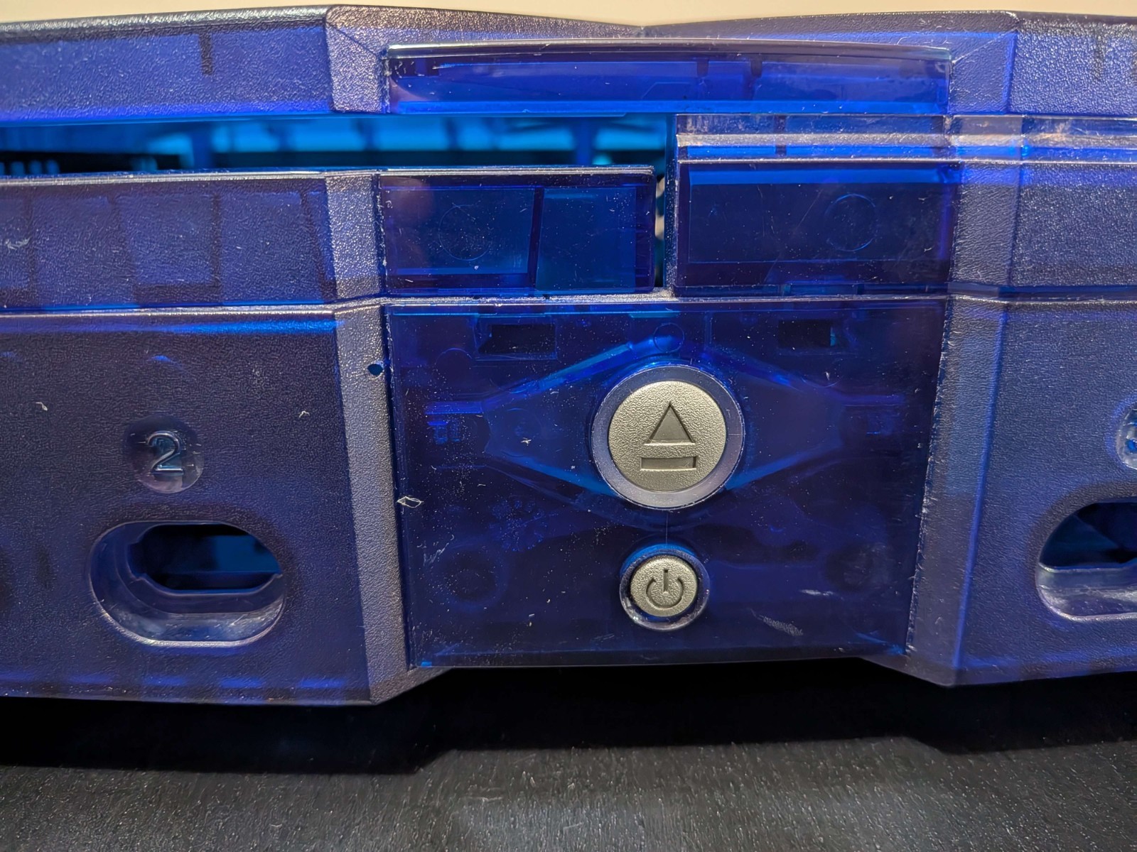Xbox Original Halo 2 Crystal Ice Blue Console Limited Edition – Asia/Singapore