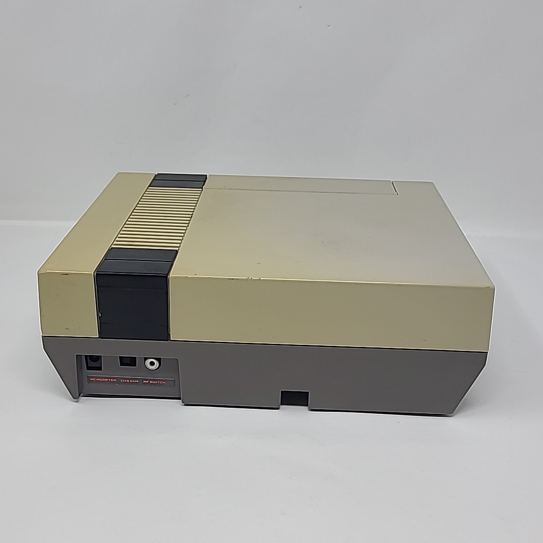Nintendo Entertainment System NES-001 : Tested and Working : CONSOLE ONLY
