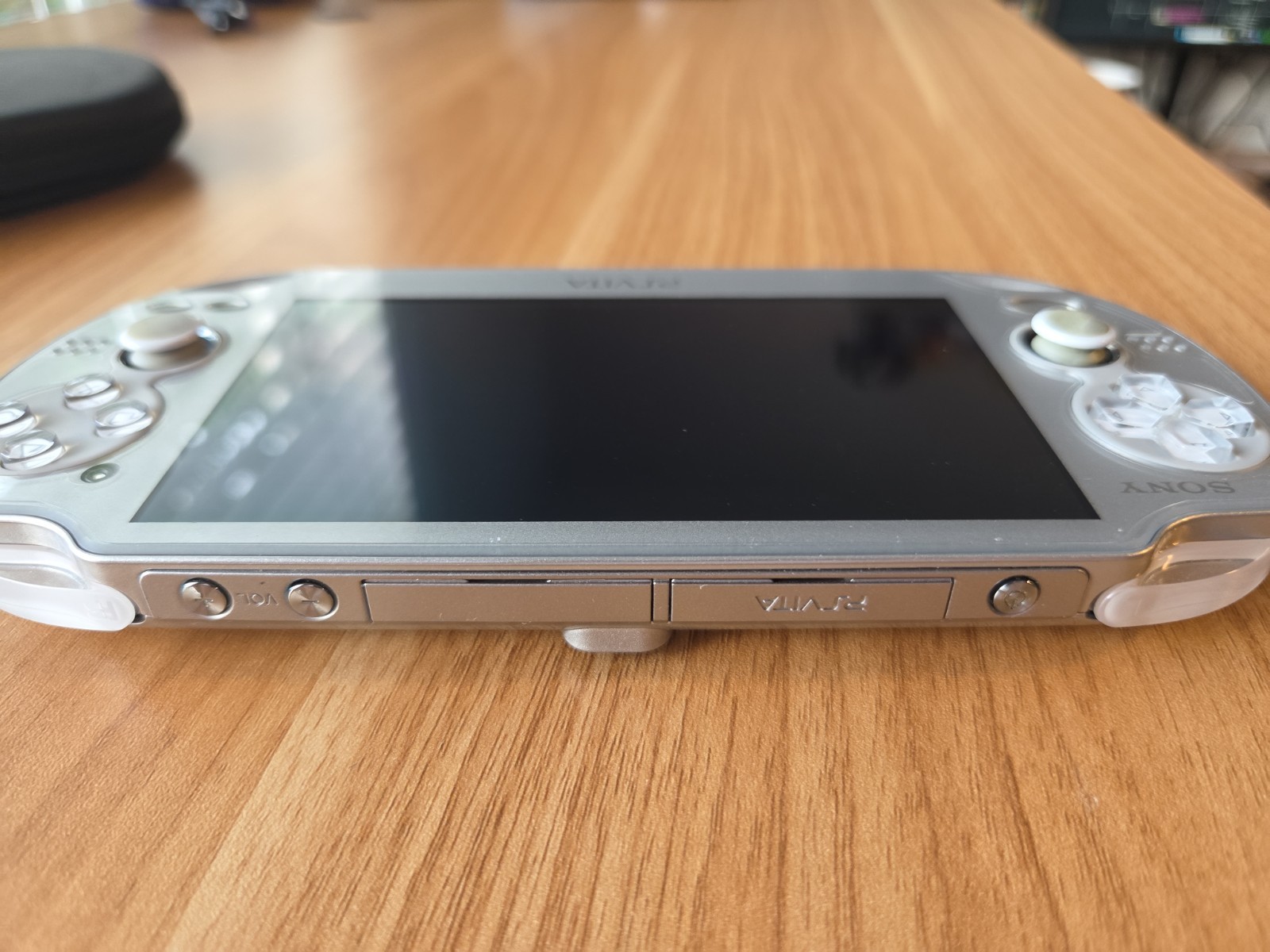PlayStation PS Vita Ice Silver Rare pch-1000 OLED Console Region free Sony