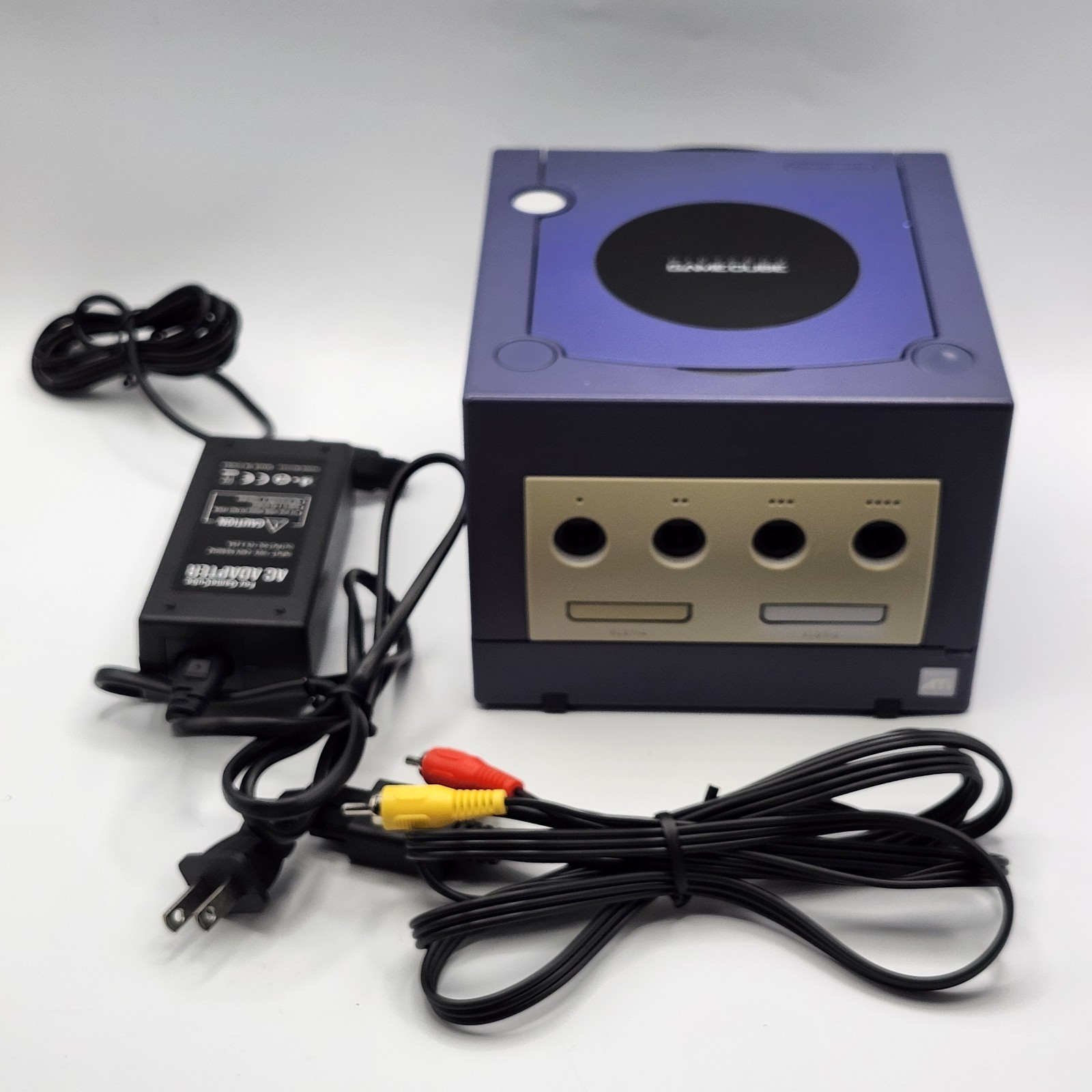 Nintendo GameCube Console DOL-001 w/ Cords AS IS For Parts or Repair