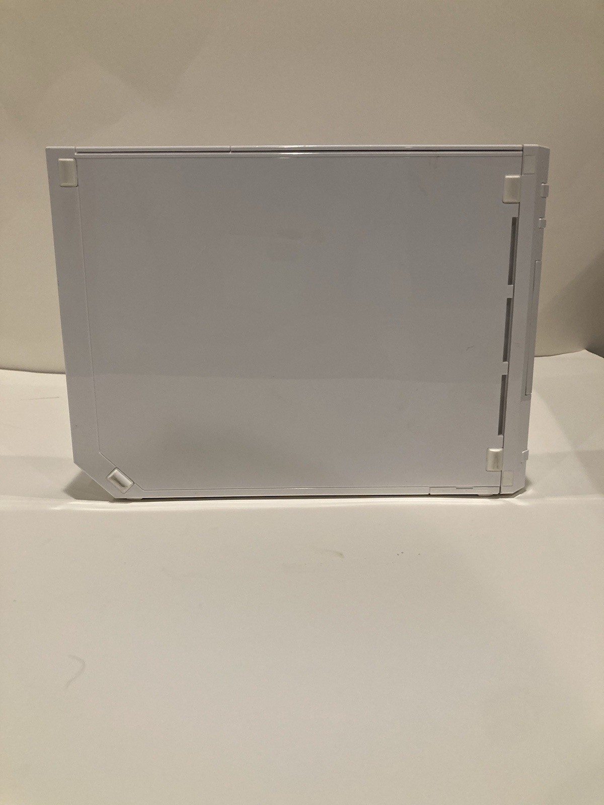 Nintendo Wii RVL-001(USA) White Console Wi-Fi w/ Sensor Bar, AC & AV Cable