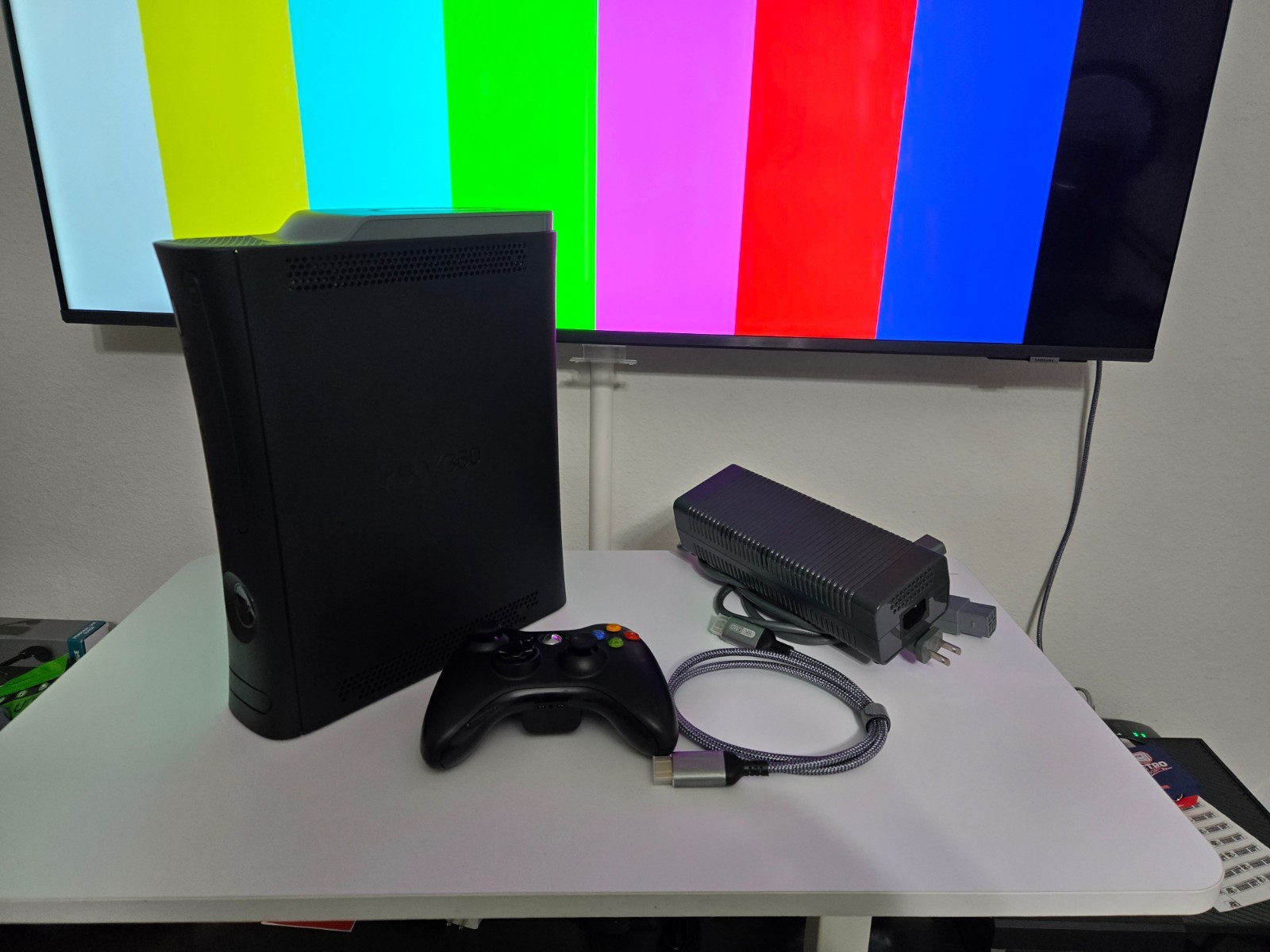 Microsoft XBox 360 PRO Video Game Console Gaming System Bundle Package