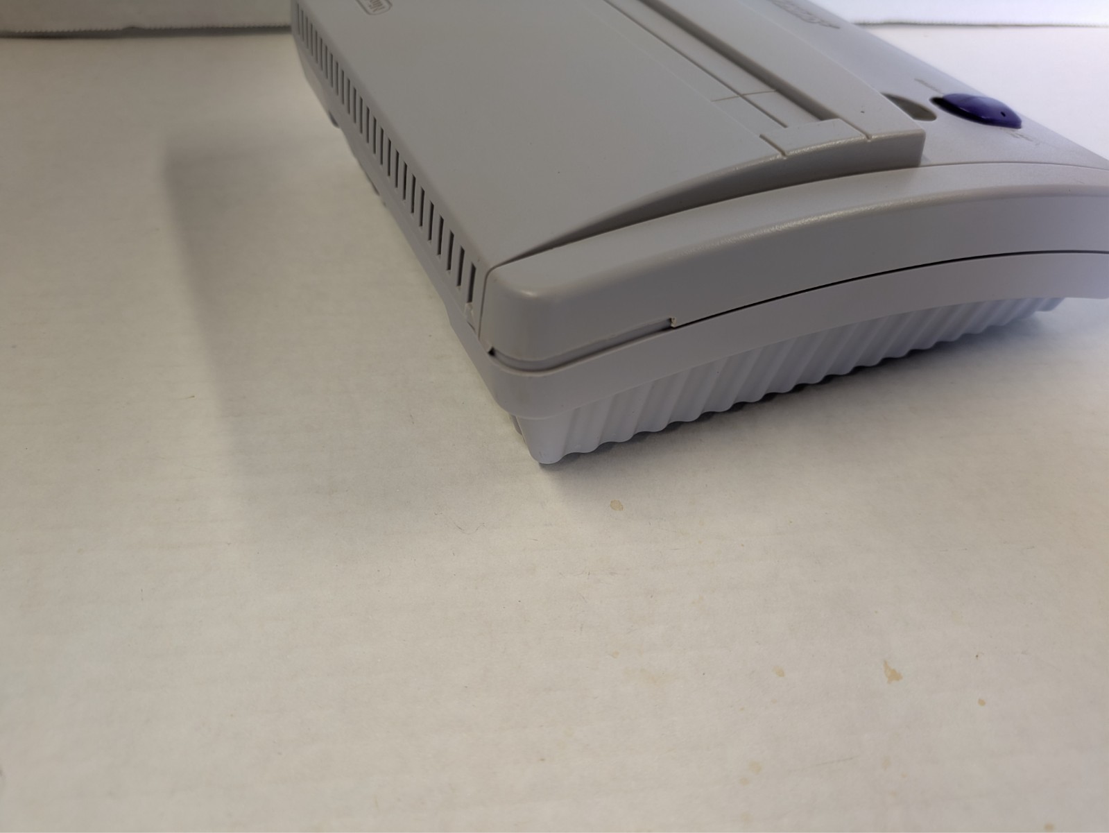 SNES JR – RGB bypass, S-Video, New caps, Regulator, C11 Cap, LED. Great Shape!