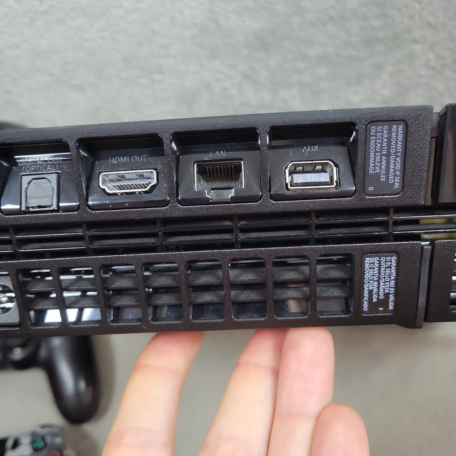 Sony PS4 500GB Console CUH-1115A w 2 Controllers, 1 Drift Issue – Original Owner