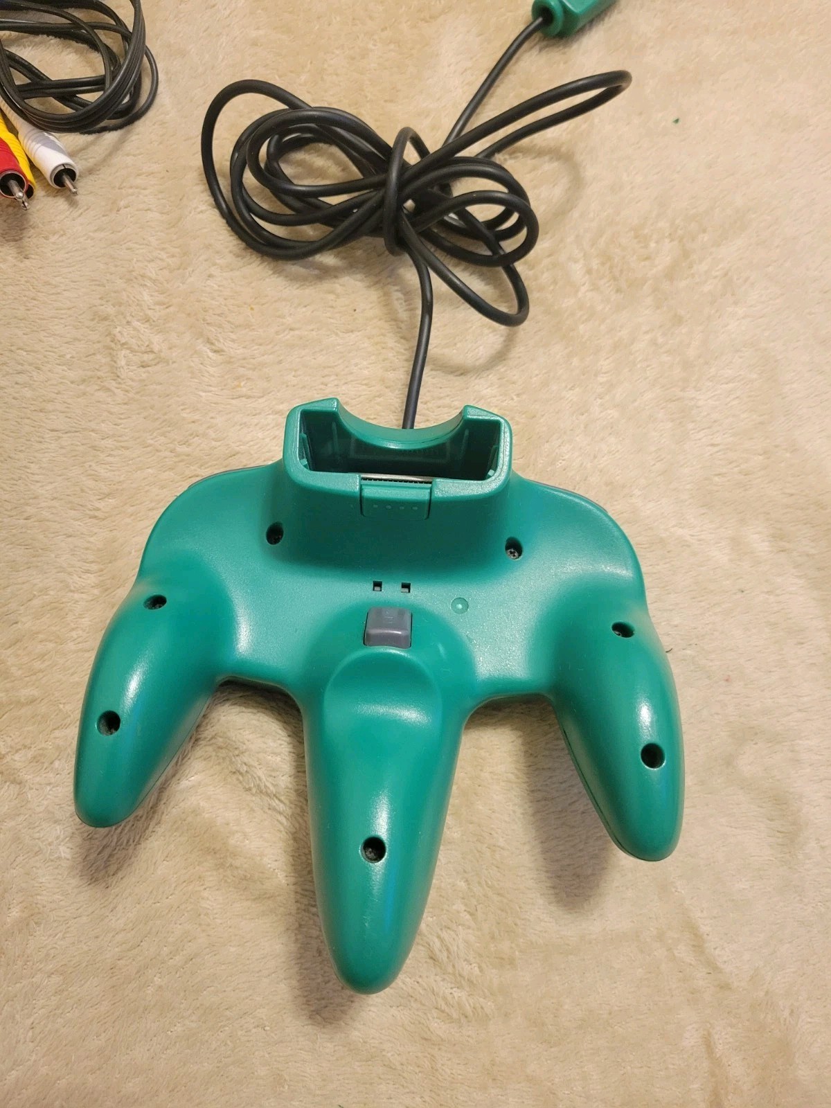 NINTENDO N64 CONSOLE NUS-001 WITH 2 CONTROLLERS, CABLES- TESTED WORKS