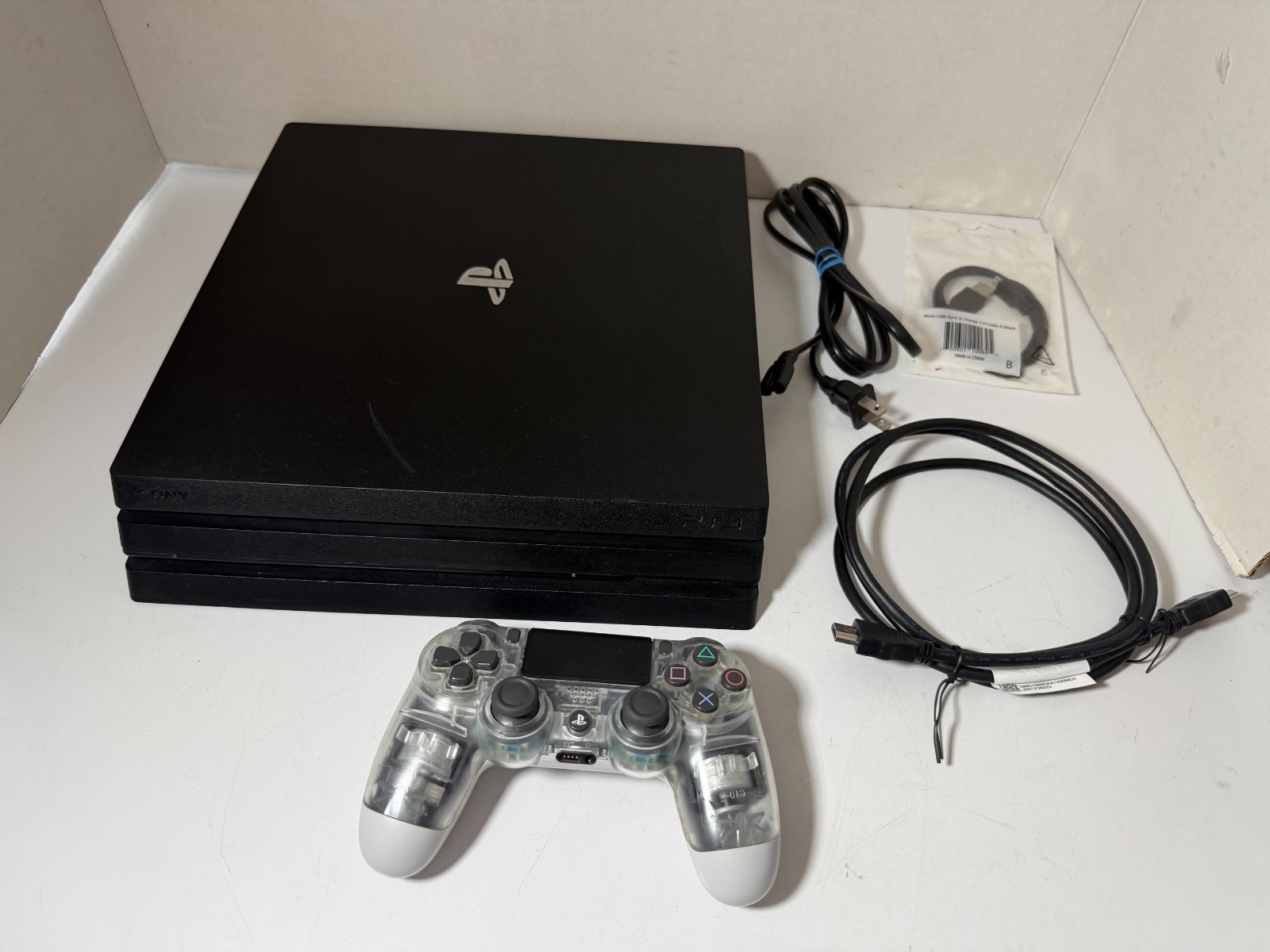 Sony PlayStation 4 Pro 1TB Console CUH-7215B with Controller and Cords-WORKS