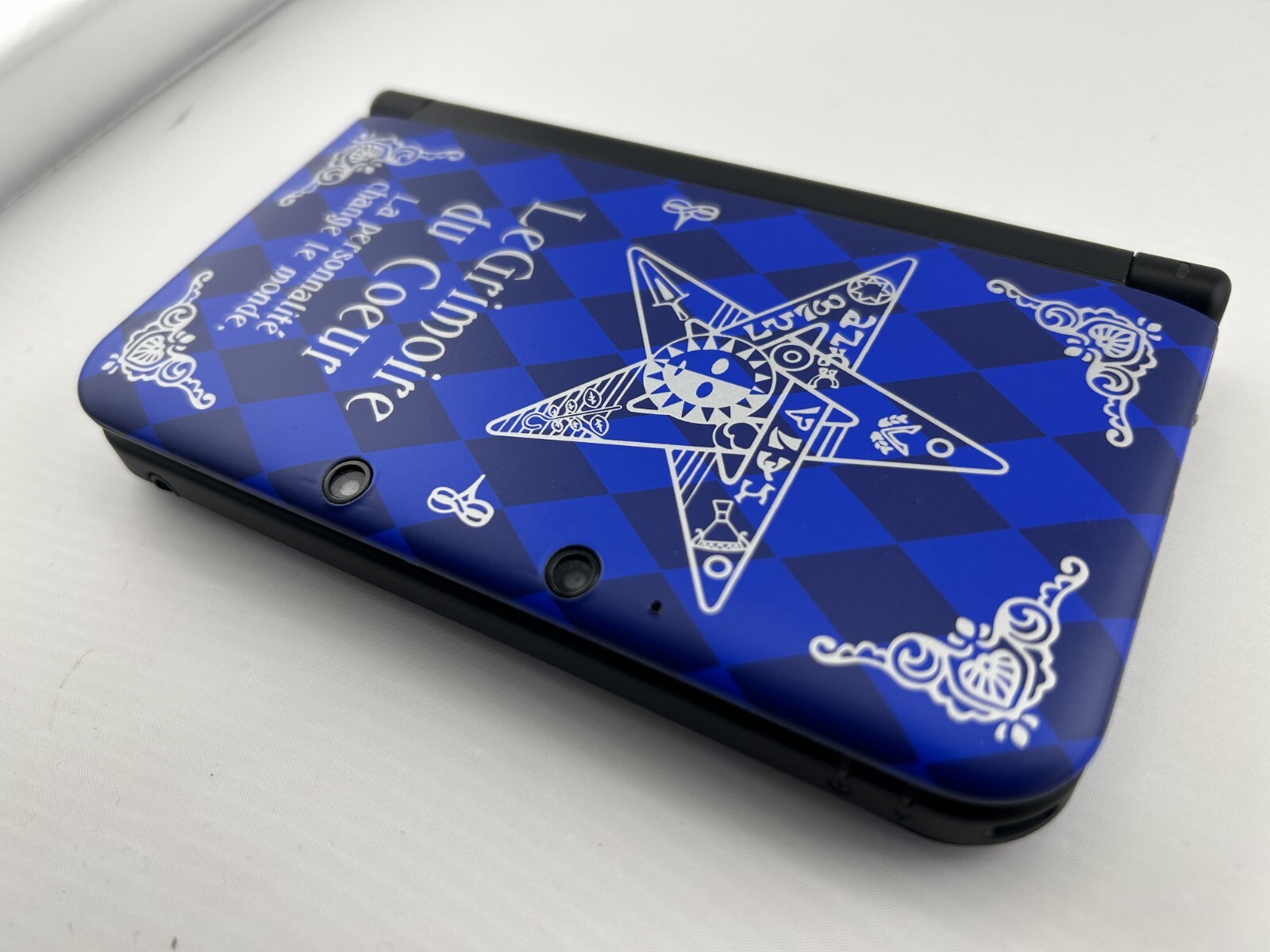 [S-rank] Nintendo 3DS LL Persona Q Edition with Charger/Stylus Region is Japan