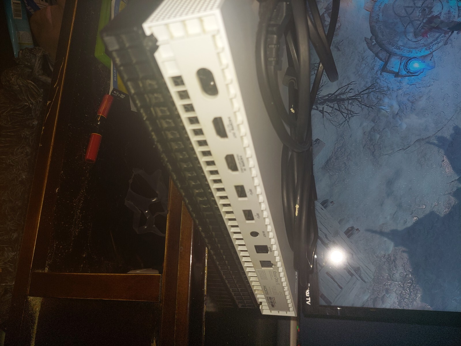 Xbox One X 1tb Robot White Special Edition